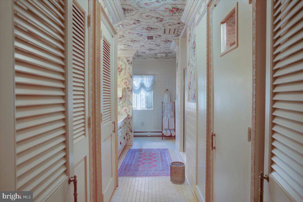 Waynesboro, Pennsylvania, 17268, United States, 4 Bedrooms Bedrooms, ,4 BathroomsBathrooms,Residential,For Sale,1731407