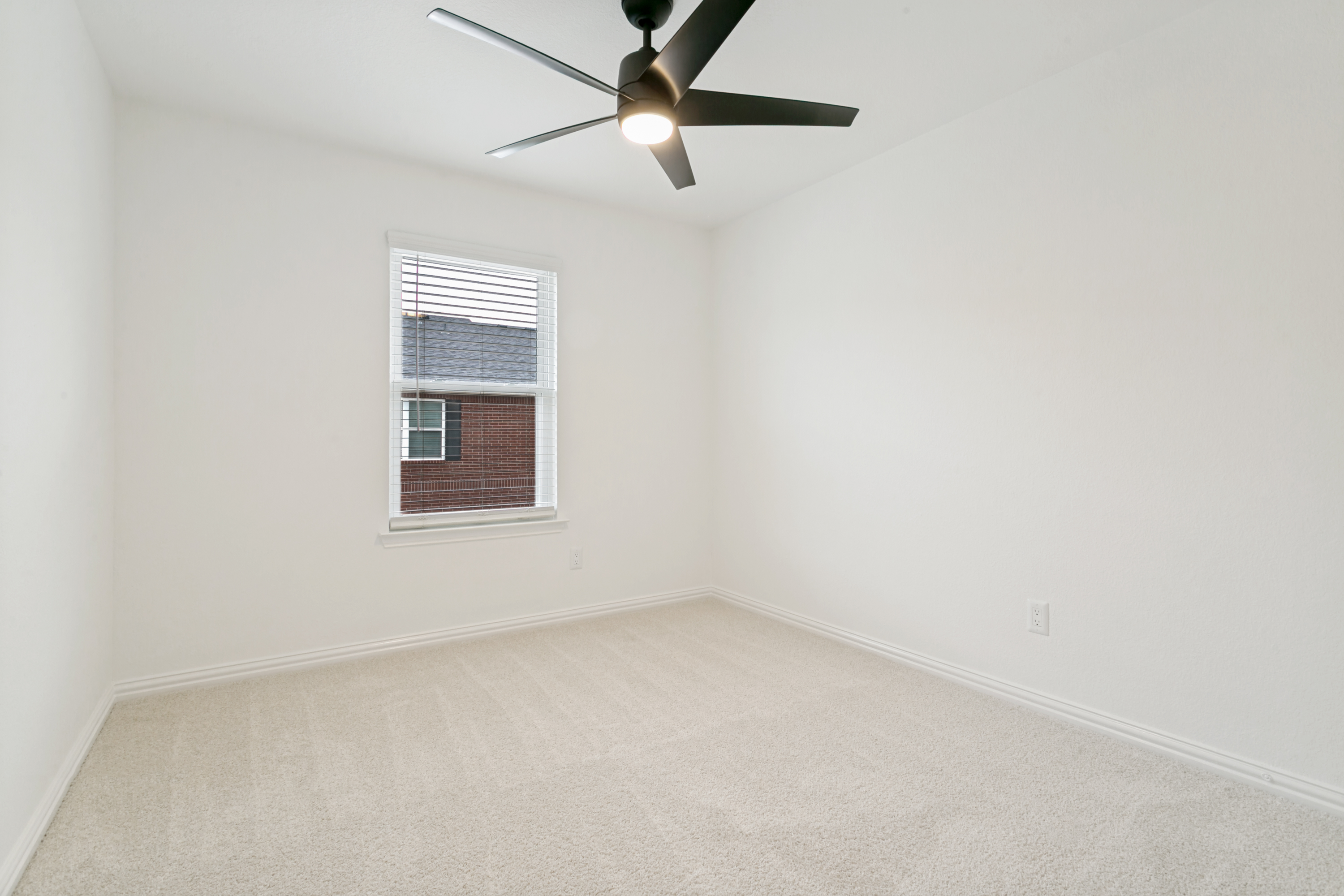  3115 Carlisle Street, Bedford, TX, 76021 - 物件實景
