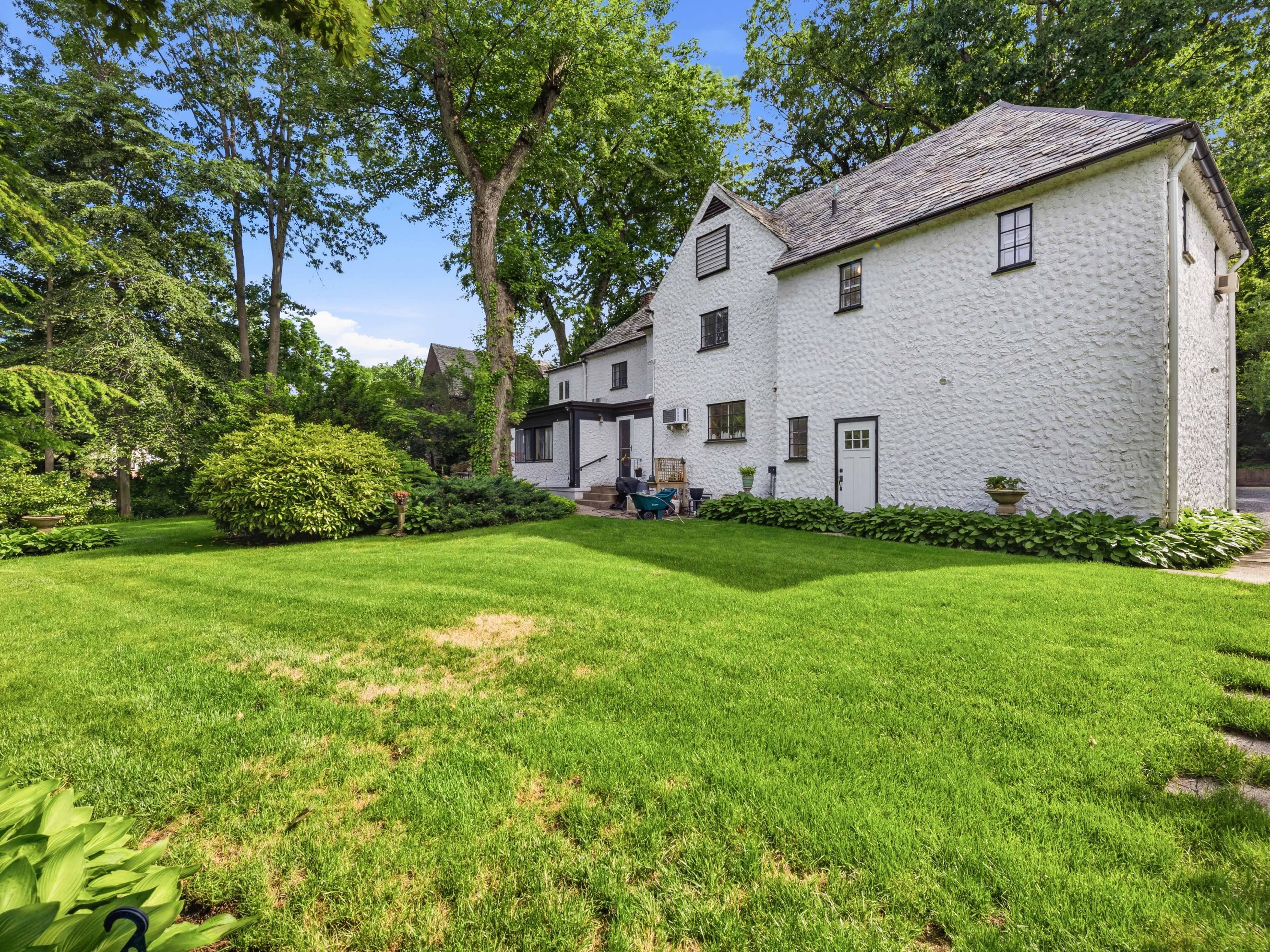  89 Bayview Avenue, Great Neck, NY 11021 - 物件實景