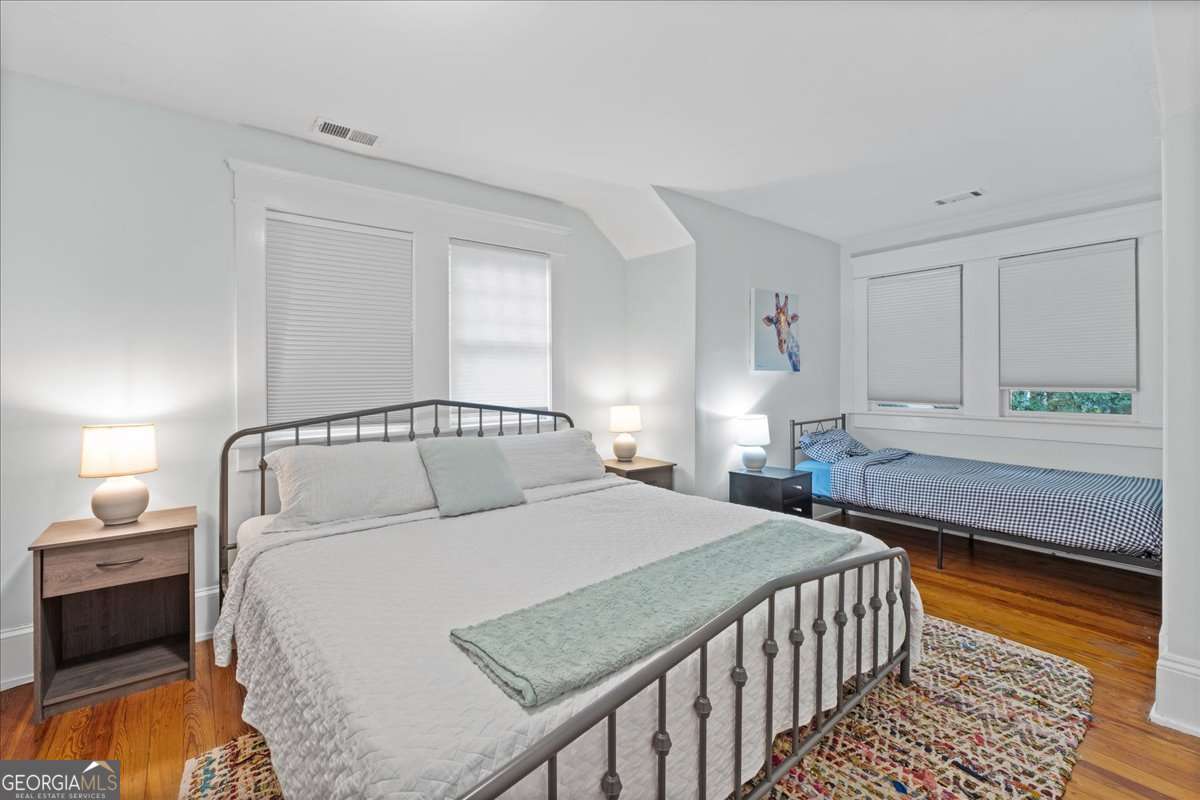 Atlanta, Georgia, 30308, United States, 5 Bedrooms Bedrooms, ,5 BathroomsBathrooms,Residential,For Sale,1988195