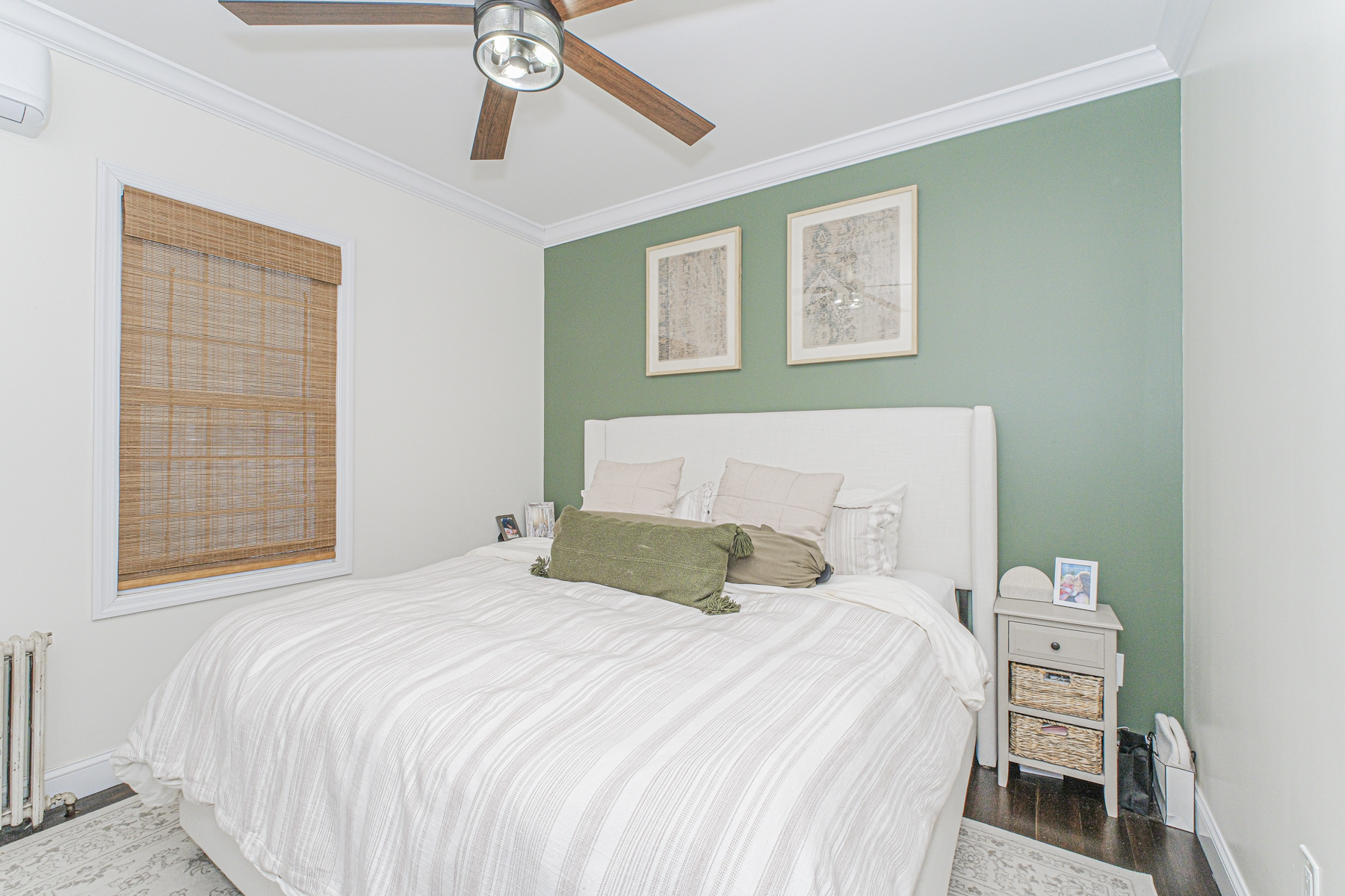 Staten Island, New York, 10307, United States, 2 Bedrooms Bedrooms, ,1 BathroomBathrooms,Residential,For Sale,2012003