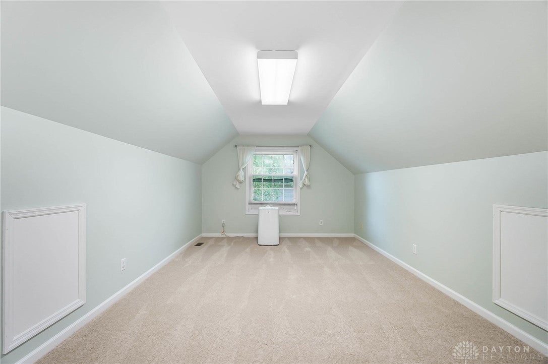 Dayton, Ohio, 45458, United States, 5 Bedrooms Bedrooms, ,4 BathroomsBathrooms,Residential,For Sale,1975816