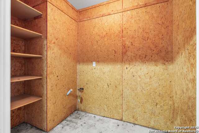 Kerrville, Texas, 78028, United States, 3 Bedrooms Bedrooms, ,3 BathroomsBathrooms,Residential,For Sale,1982669