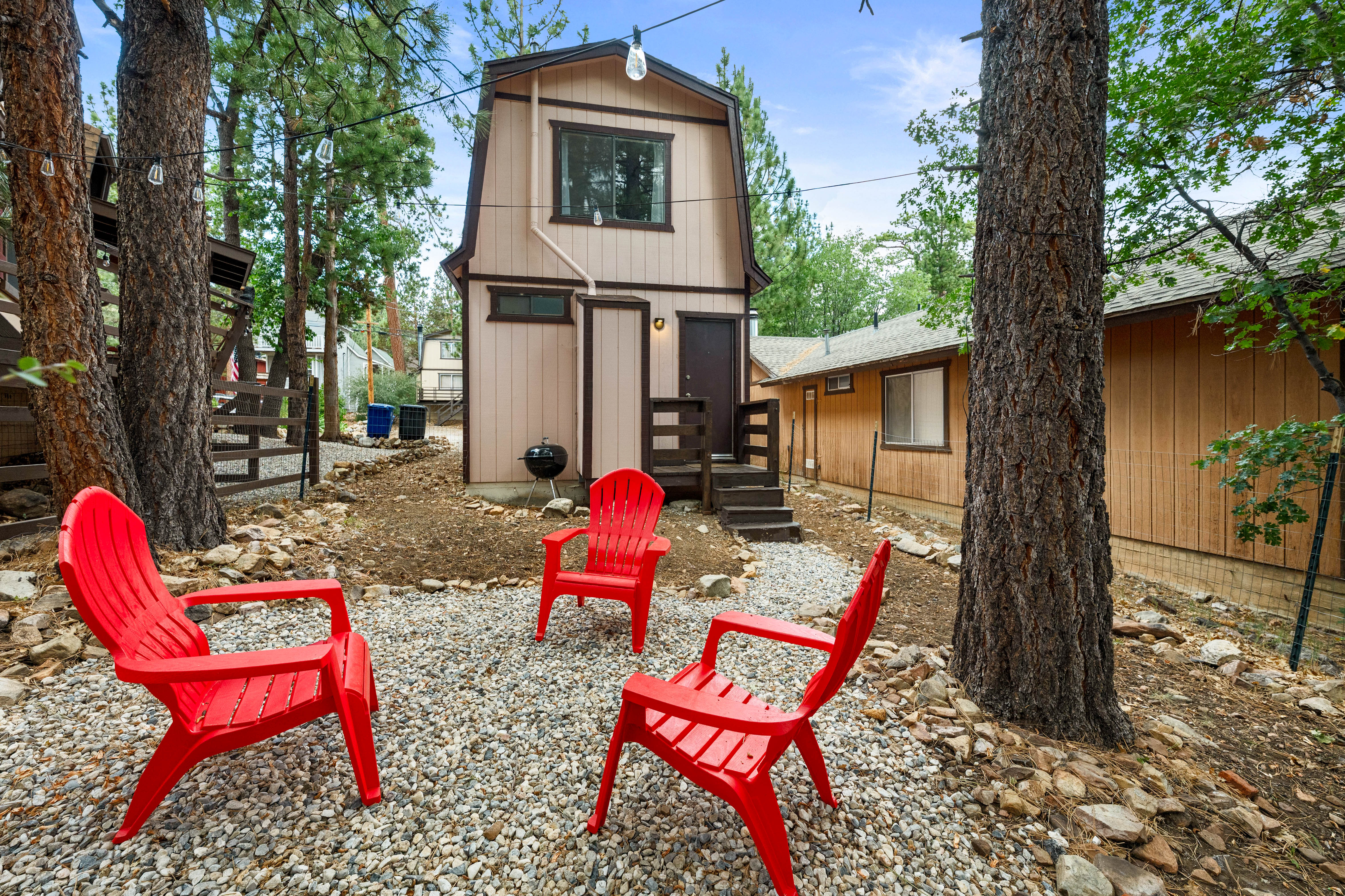  759 Spruce Lane, Sugarloaf, CA 92386 - 物件實景