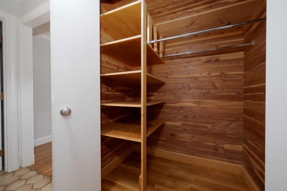 Braintree, Massachusetts, 02184, United States, 3 Bedrooms Bedrooms, ,3 BathroomsBathrooms,Residential,For Sale,2001239