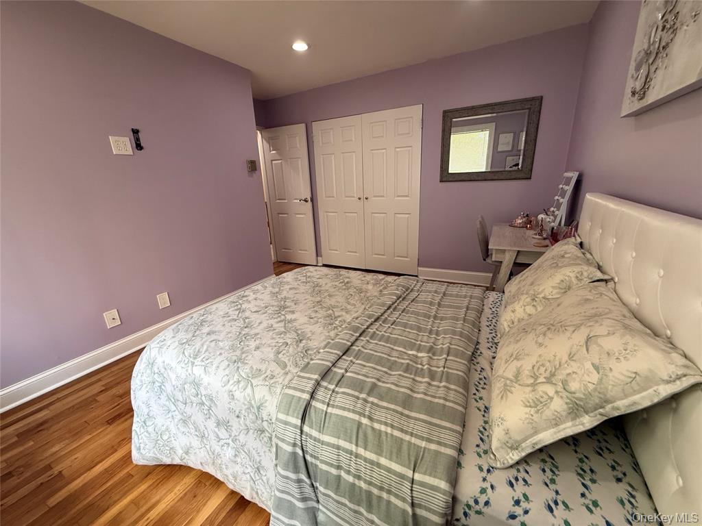 Bayside, New York, 11360, United States, 3 Bedrooms Bedrooms, ,3 BathroomsBathrooms,Residential,For Sale,1937207