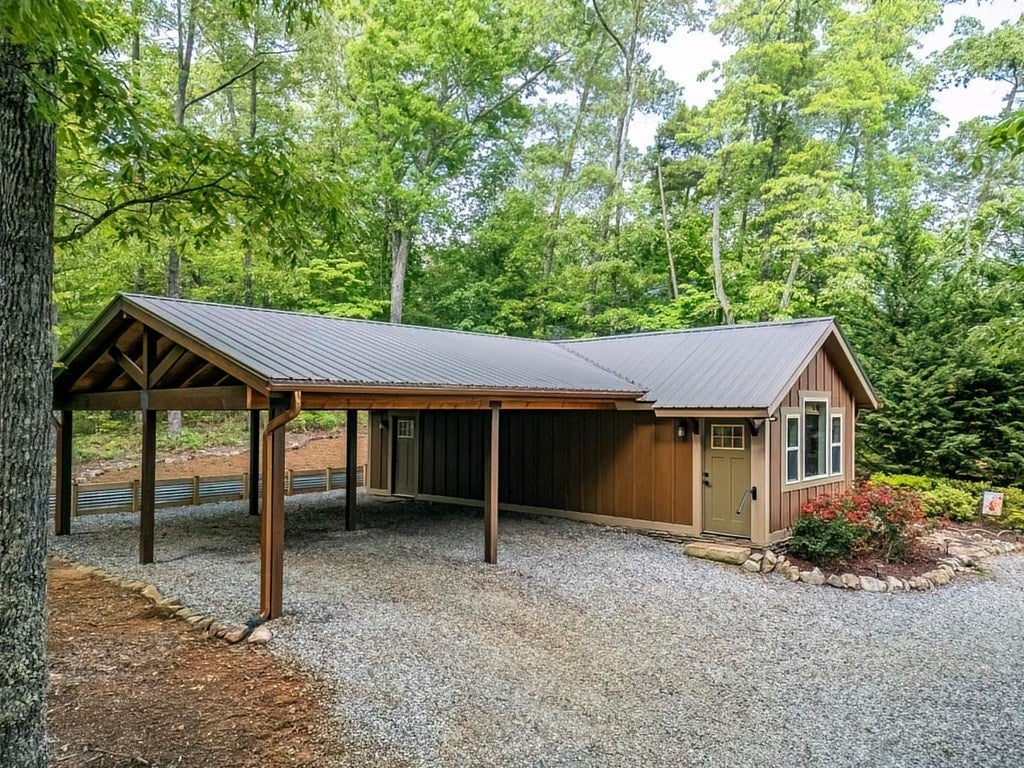 Morganton, Georgia, 30560, United States, 3 Bedrooms Bedrooms, ,4 BathroomsBathrooms,Residential,For Sale,1826410