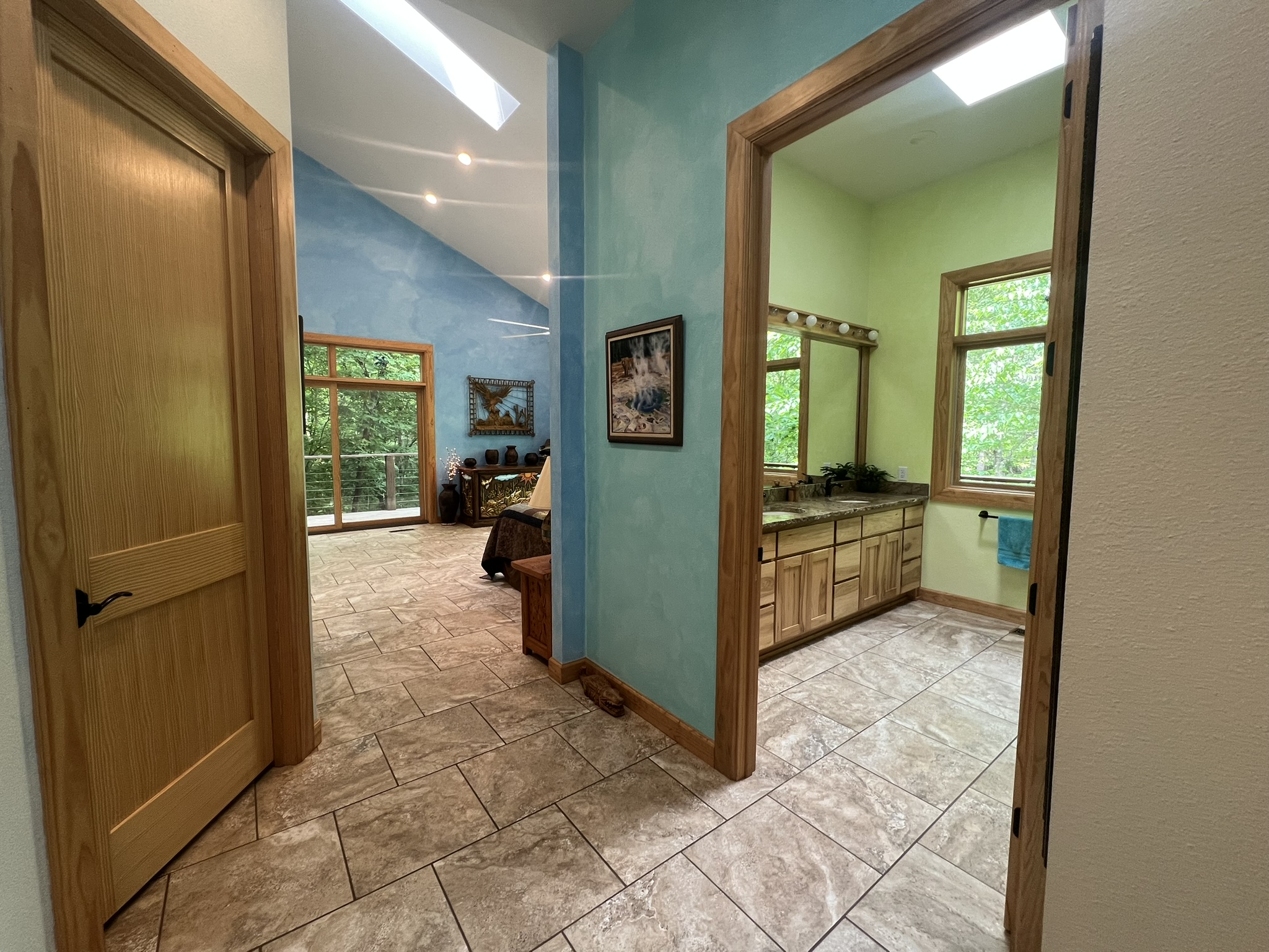 Mena, Arkansas, 71953, United States, 3 Bedrooms Bedrooms, ,3 BathroomsBathrooms,Residential,For Sale,1979119