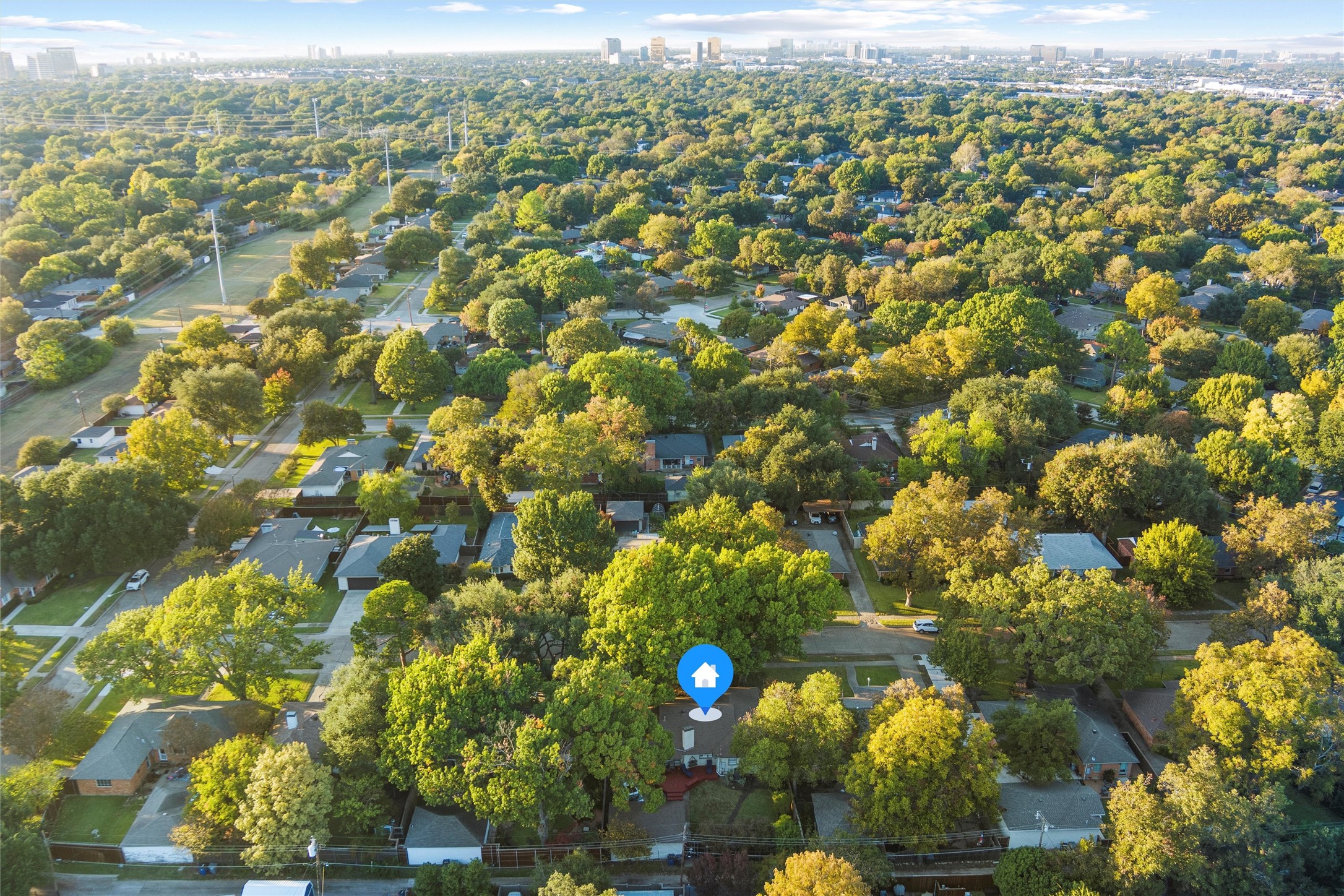 Dallas, Texas, 75214, United States, 3 Bedrooms Bedrooms, ,2 BathroomsBathrooms,Residential,For Sale,1989303