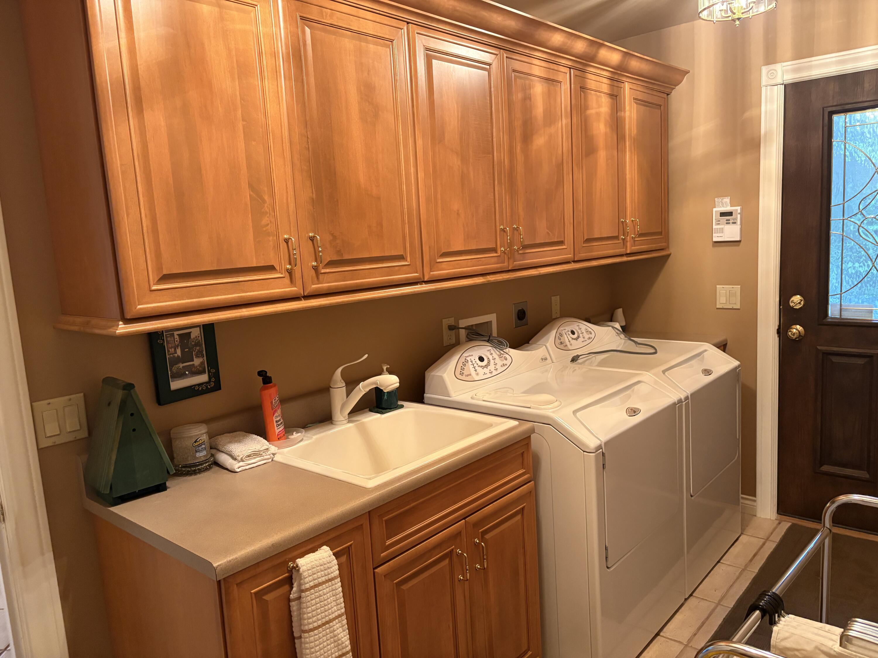 Presque Isle, Michigan, 49777, United States, 3 Bedrooms Bedrooms, ,3 BathroomsBathrooms,Residential,For Sale,1923878