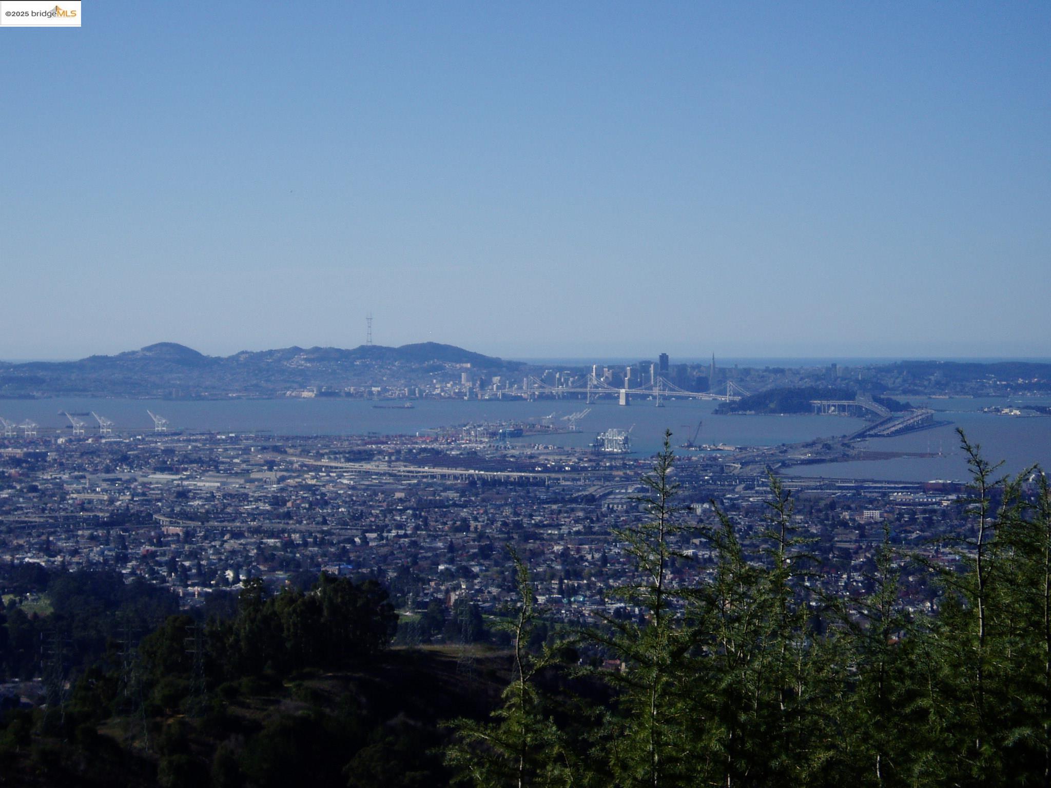 Oakland, California, 94611, United States, 2 Bedrooms Bedrooms, ,1 BathroomBathrooms,Residential,For Sale,1803995