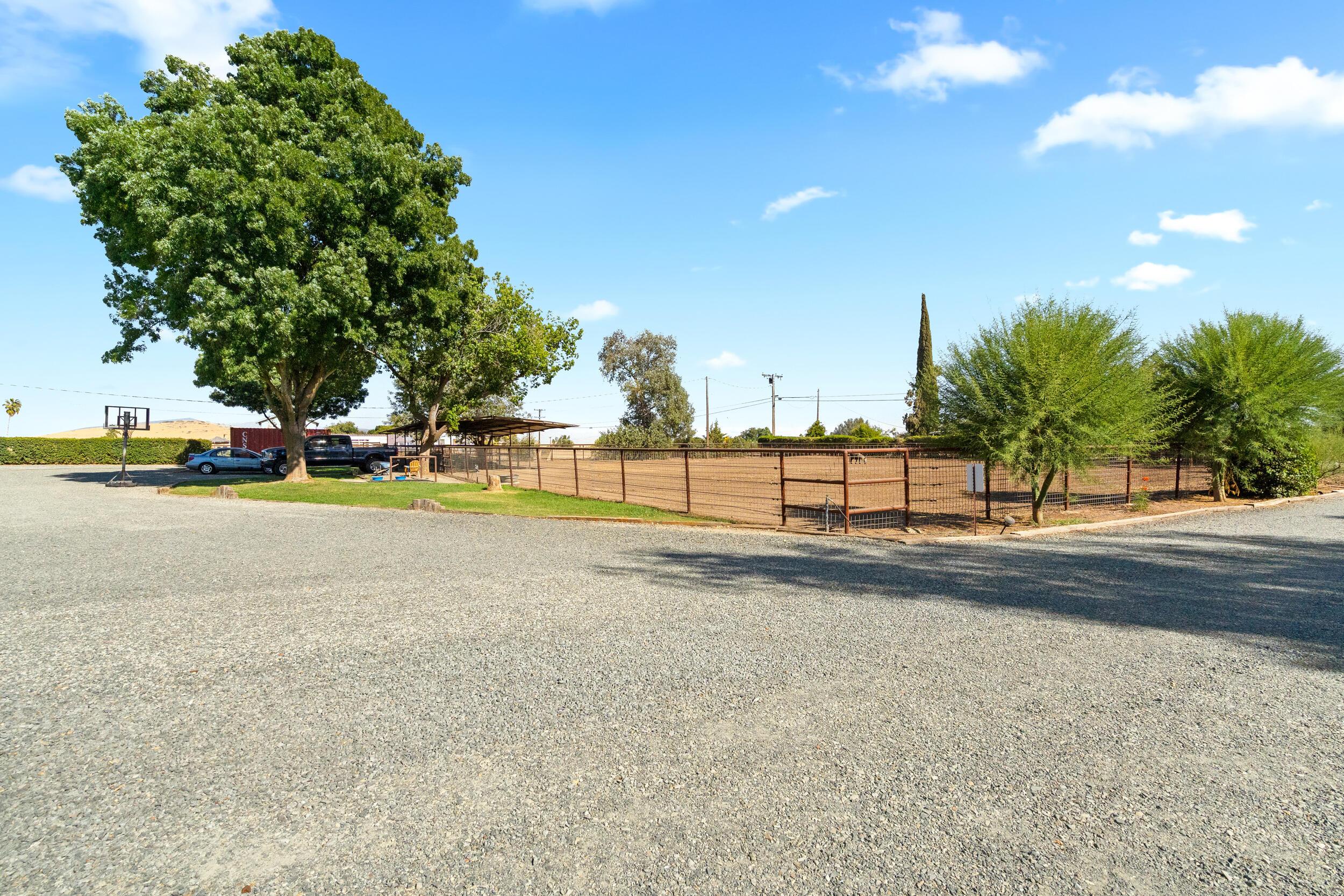 Terra Bella, California, 93270, United States, 3 Bedrooms Bedrooms, ,2 BathroomsBathrooms,Residential,For Sale,1981595