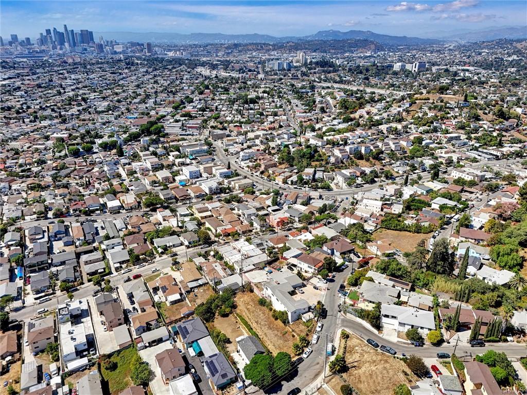 Rialto, California, 92376, United States, 4 Bedrooms Bedrooms, ,2 BathroomsBathrooms,Residential,For Sale,2008589