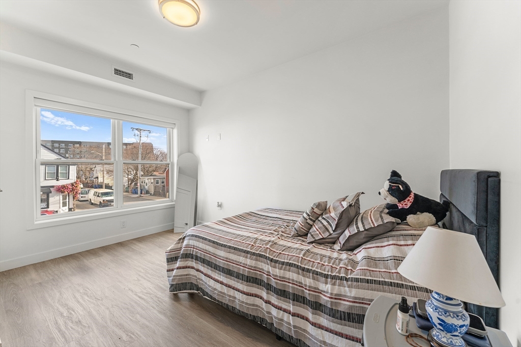 Revere, Massachusetts, 02151, United States, 2 Bedrooms Bedrooms, ,1 BathroomBathrooms,Residential,For Sale,1880903
