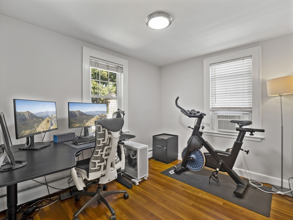 Peabody, Massachusetts, 01960, United States, 2 Bedrooms Bedrooms, ,1 BathroomBathrooms,Residential,For Sale,1930941
