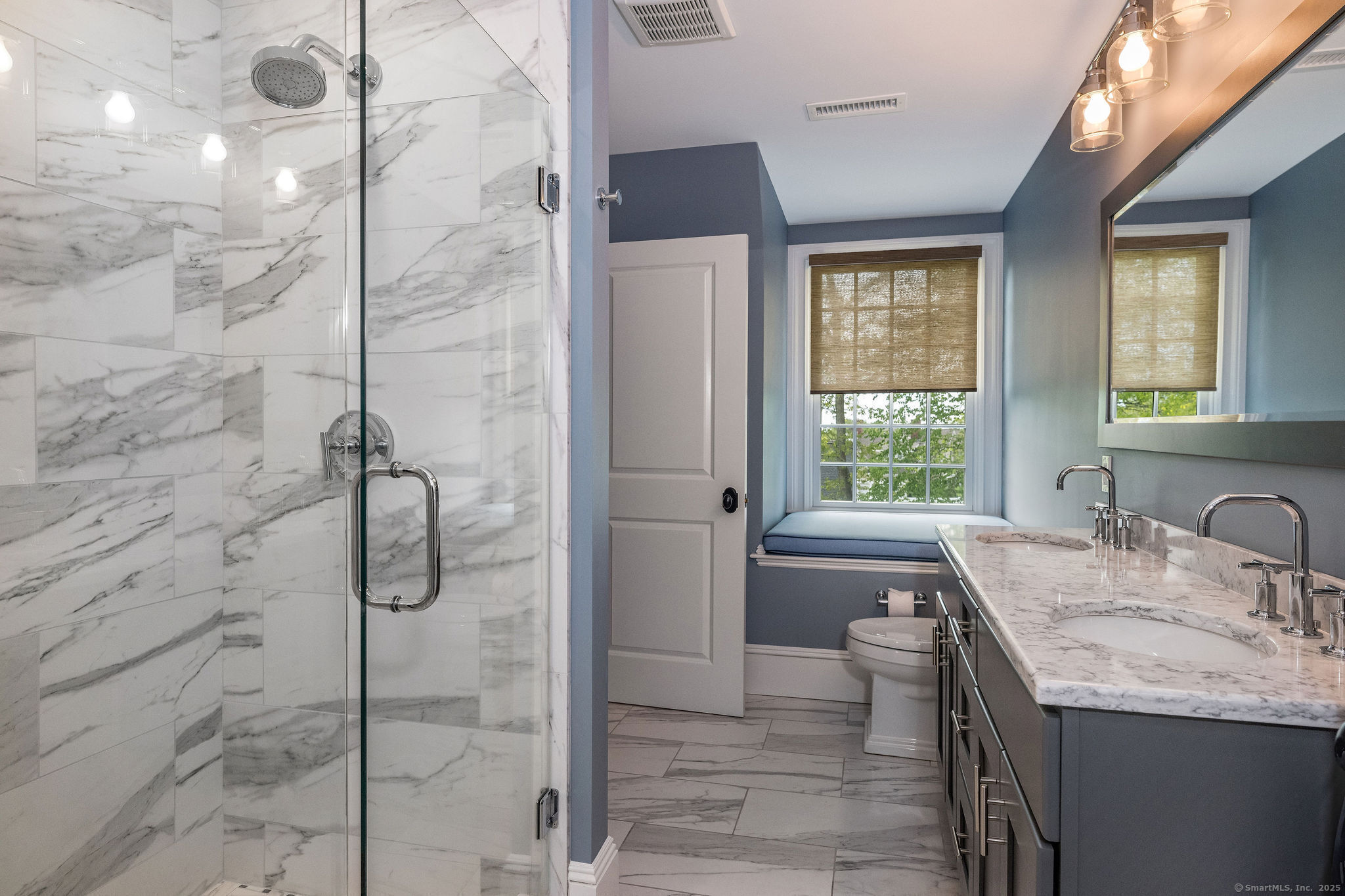 Madison, Connecticut, 06443, United States, 6 Bedrooms Bedrooms, ,5 BathroomsBathrooms,Residential,For Sale,1804612
