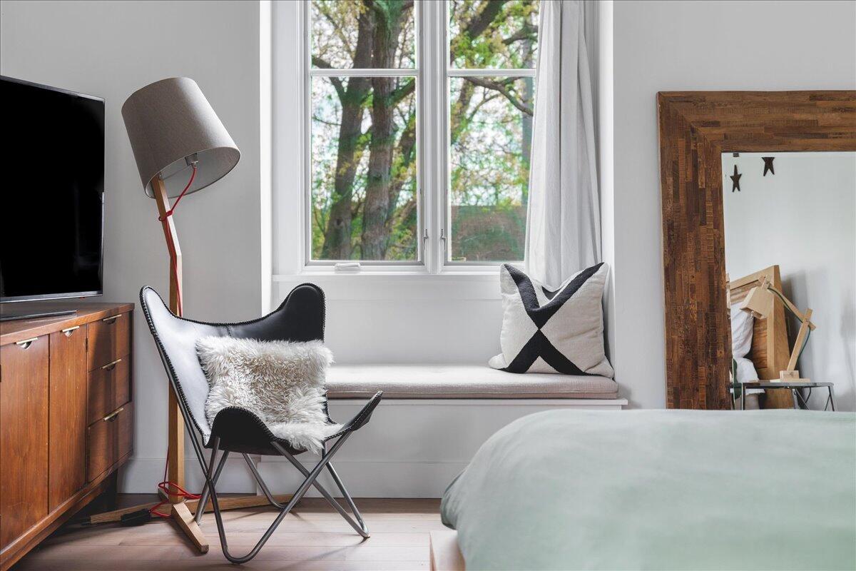 Michiana Shores, Indiana, 46360, United States, 5 Bedrooms Bedrooms, ,4 BathroomsBathrooms,Residential,For Sale,1949684