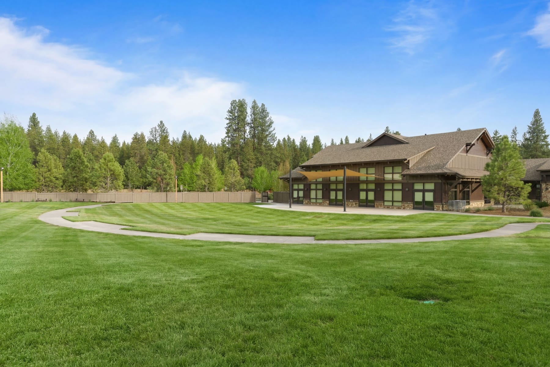  17671 Broken Top Lane Sunriver, OR 97707 - 物件實景