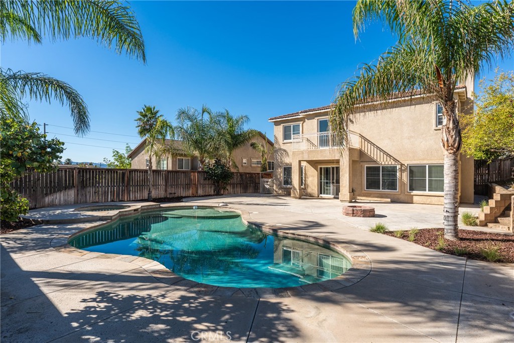 Riverside, California, 92501, United States, 5 Bedrooms Bedrooms, ,3 BathroomsBathrooms,Residential,For Sale,2003384