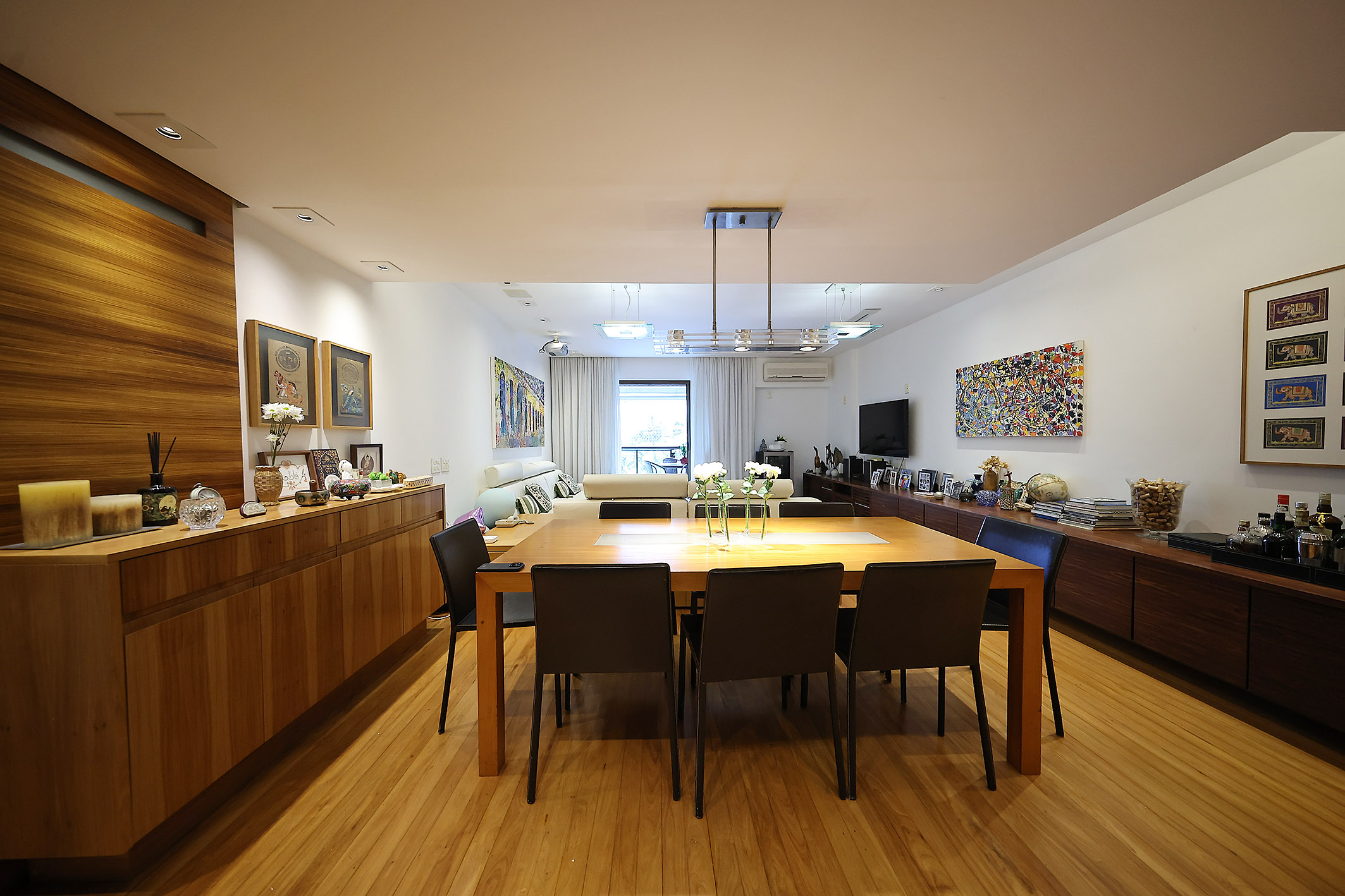  205 m² Apartment with Four Suites and a Balcony - 物件實景