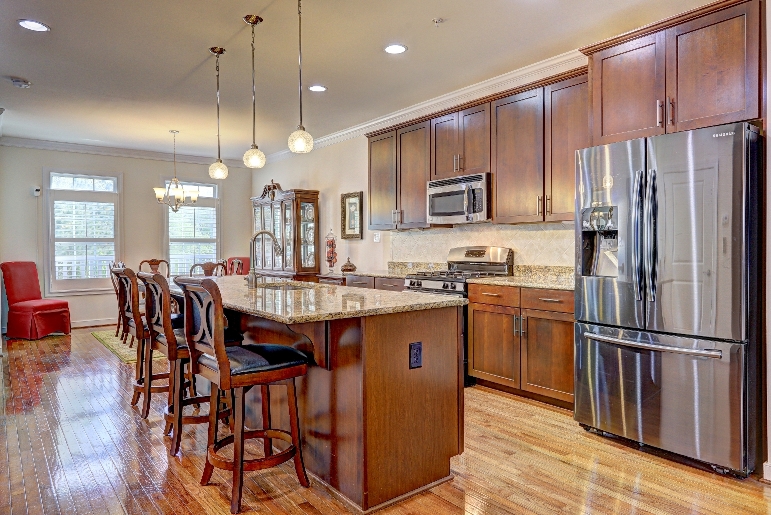 Williamsburg, Virginia, 23188, United States, 2 Bedrooms Bedrooms, ,4 BathroomsBathrooms,Residential,For Sale,1976349