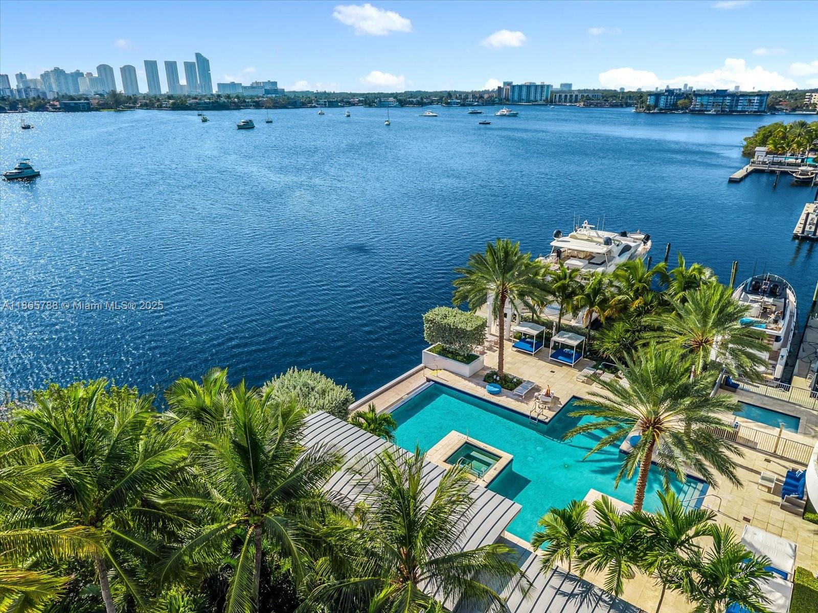 North Miami Beach, Florida, 33160, United States, 2 Bedrooms Bedrooms, ,3 BathroomsBathrooms,Residential,For Sale,1926964