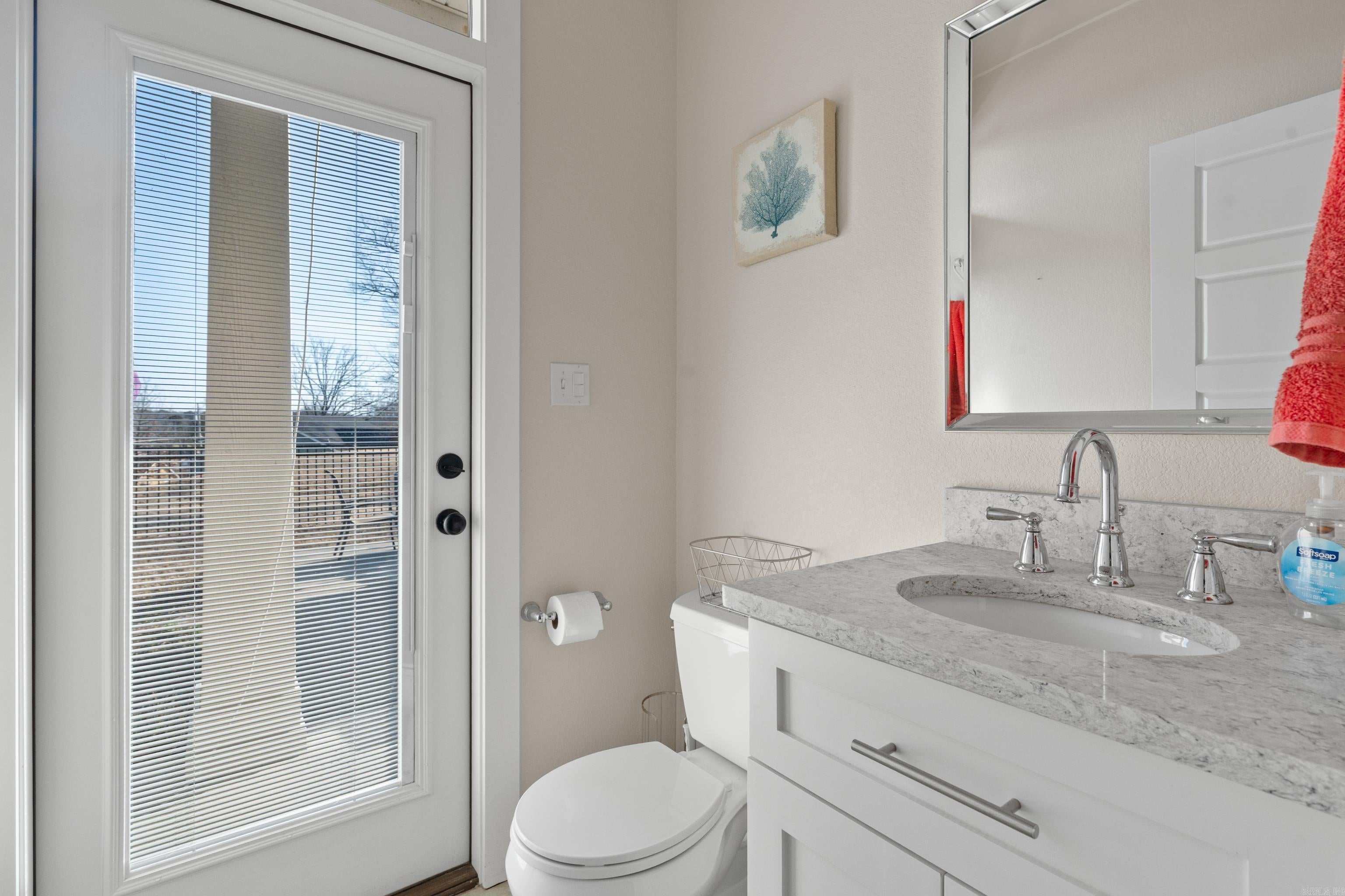 Hot Springs, Arkansas, 71913, United States, 4 Bedrooms Bedrooms, ,4 BathroomsBathrooms,Residential,For Sale,2019314