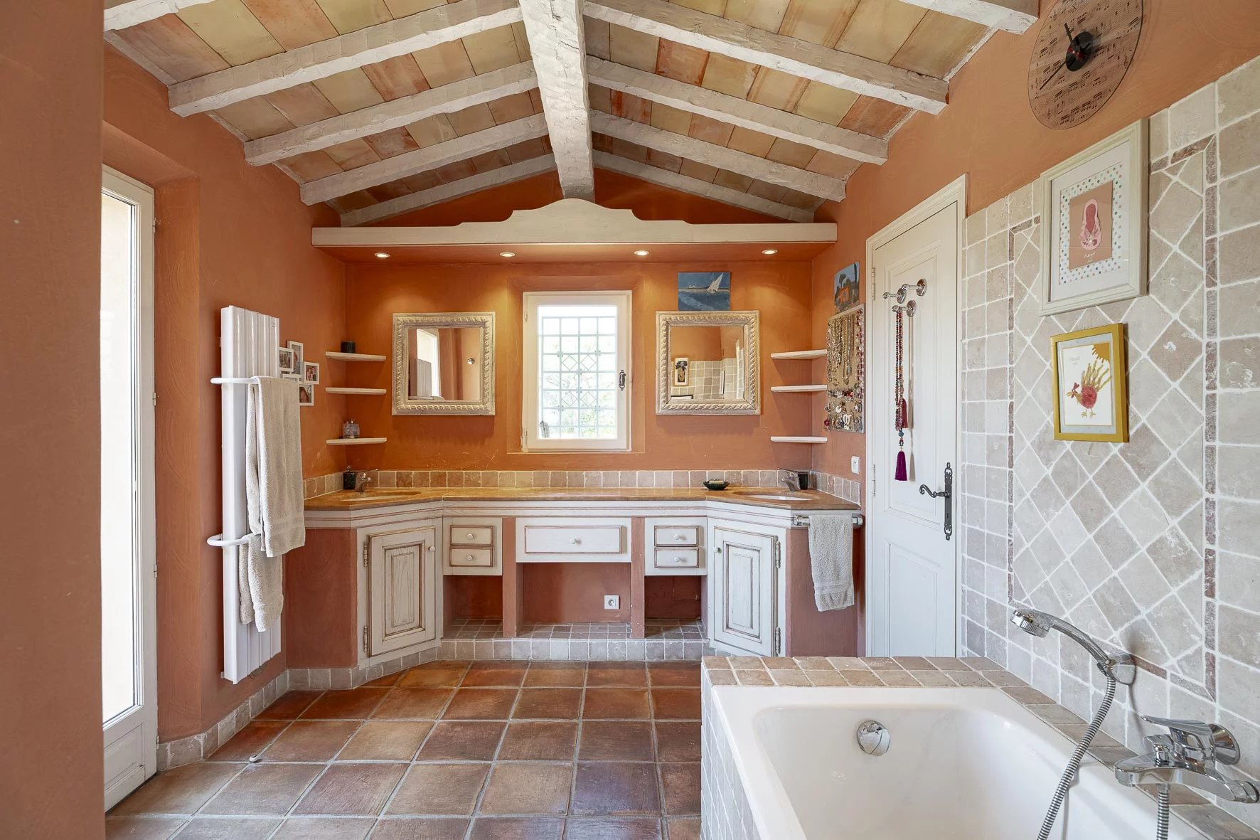 Saint-Tropez, Provence-Alpes-Côte d’Azur, 83990, FR, 6 Bedrooms Bedrooms, ,10 BathroomsBathrooms,Residential,For Sale,1656229