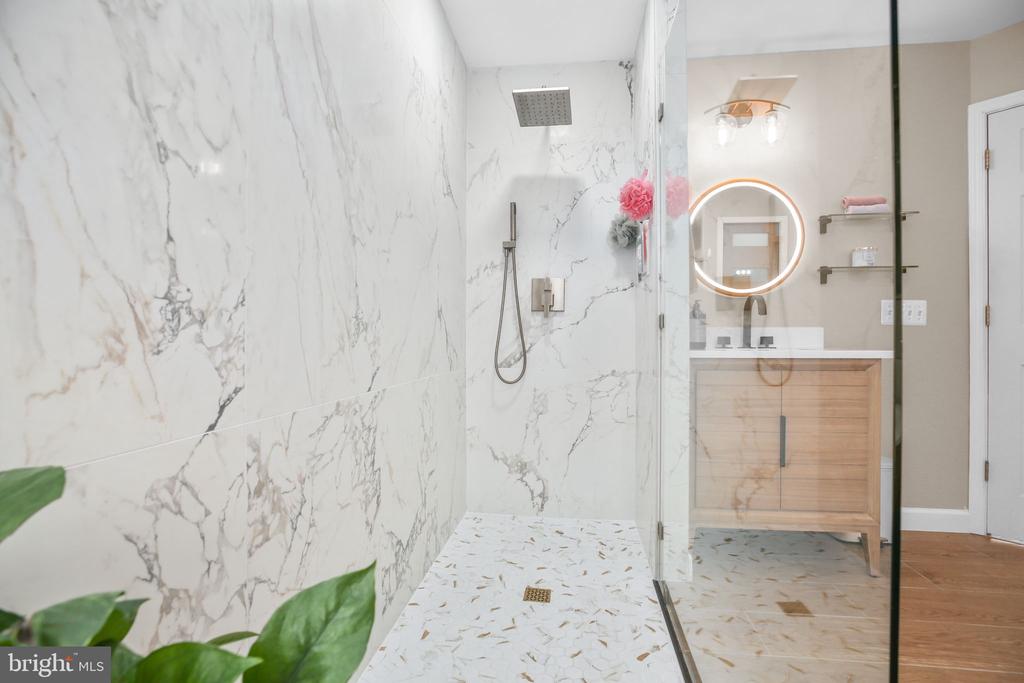 Stafford, Virginia, 22554, United States, 4 Bedrooms Bedrooms, ,4 BathroomsBathrooms,Residential,For Sale,2013992