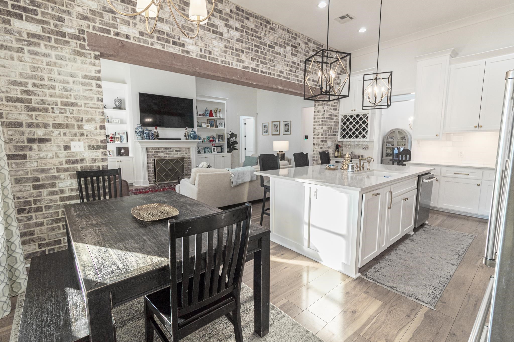 Lake Charles, Louisiana, 70605, United States, 4 Bedrooms Bedrooms, ,3 BathroomsBathrooms,Residential,For Sale,2000075