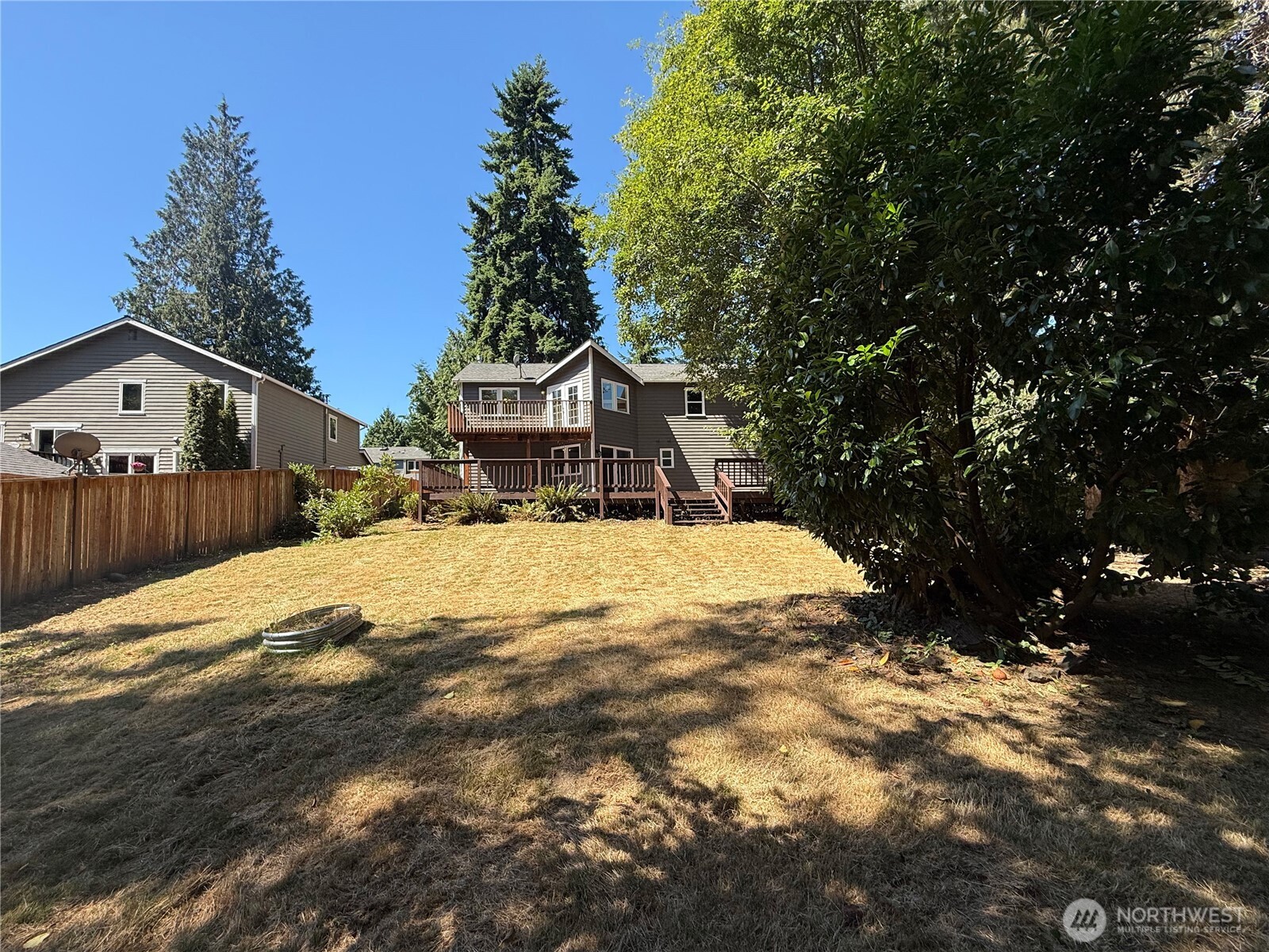Everett, Washington, 98208, United States, 4 Bedrooms Bedrooms, ,3 BathroomsBathrooms,Residential,For Sale,1920302