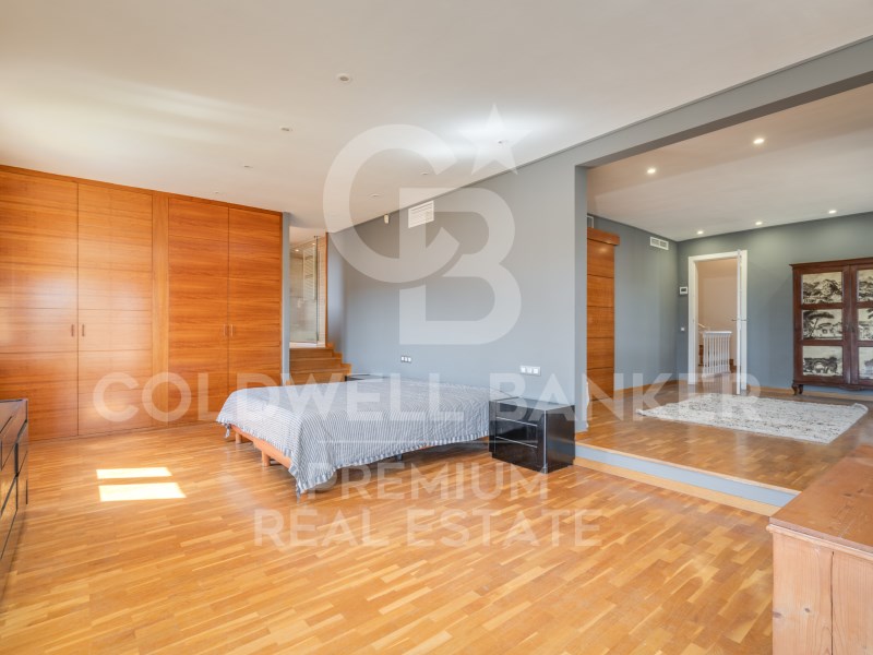 Sant Cugat del Vallès, Catalonia, ES, 6 Bedrooms Bedrooms, ,8 BathroomsBathrooms,Residential,For Sale,1627938