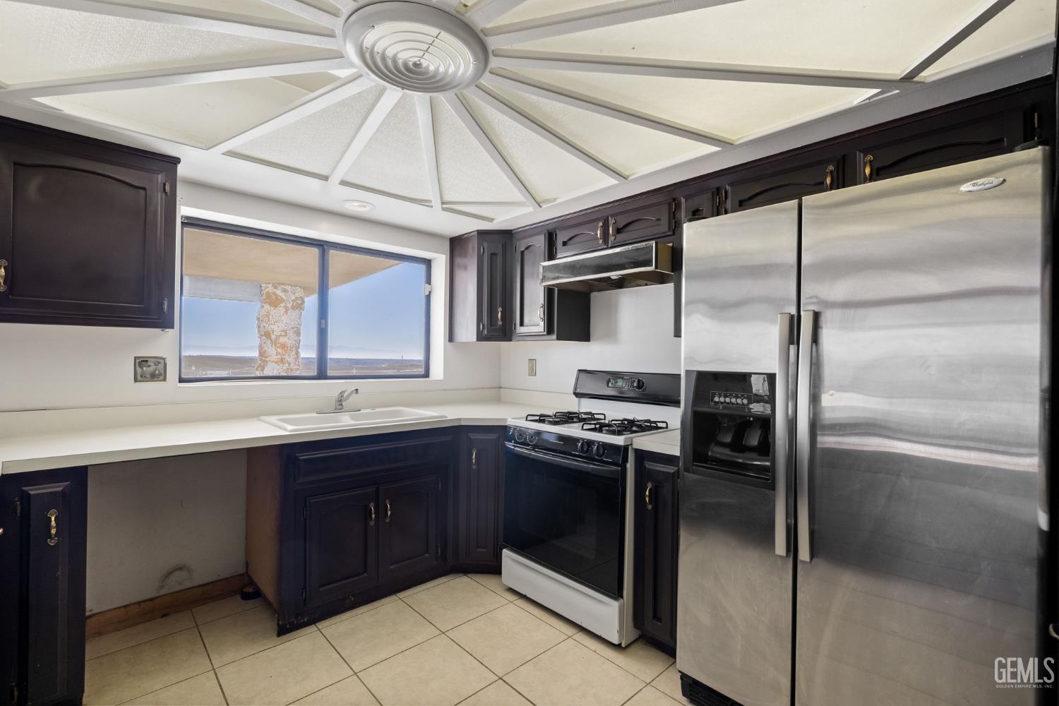 Mc Farland, California, 93250, United States, 3 Bedrooms Bedrooms, ,2 BathroomsBathrooms,Residential,For Sale,1994754