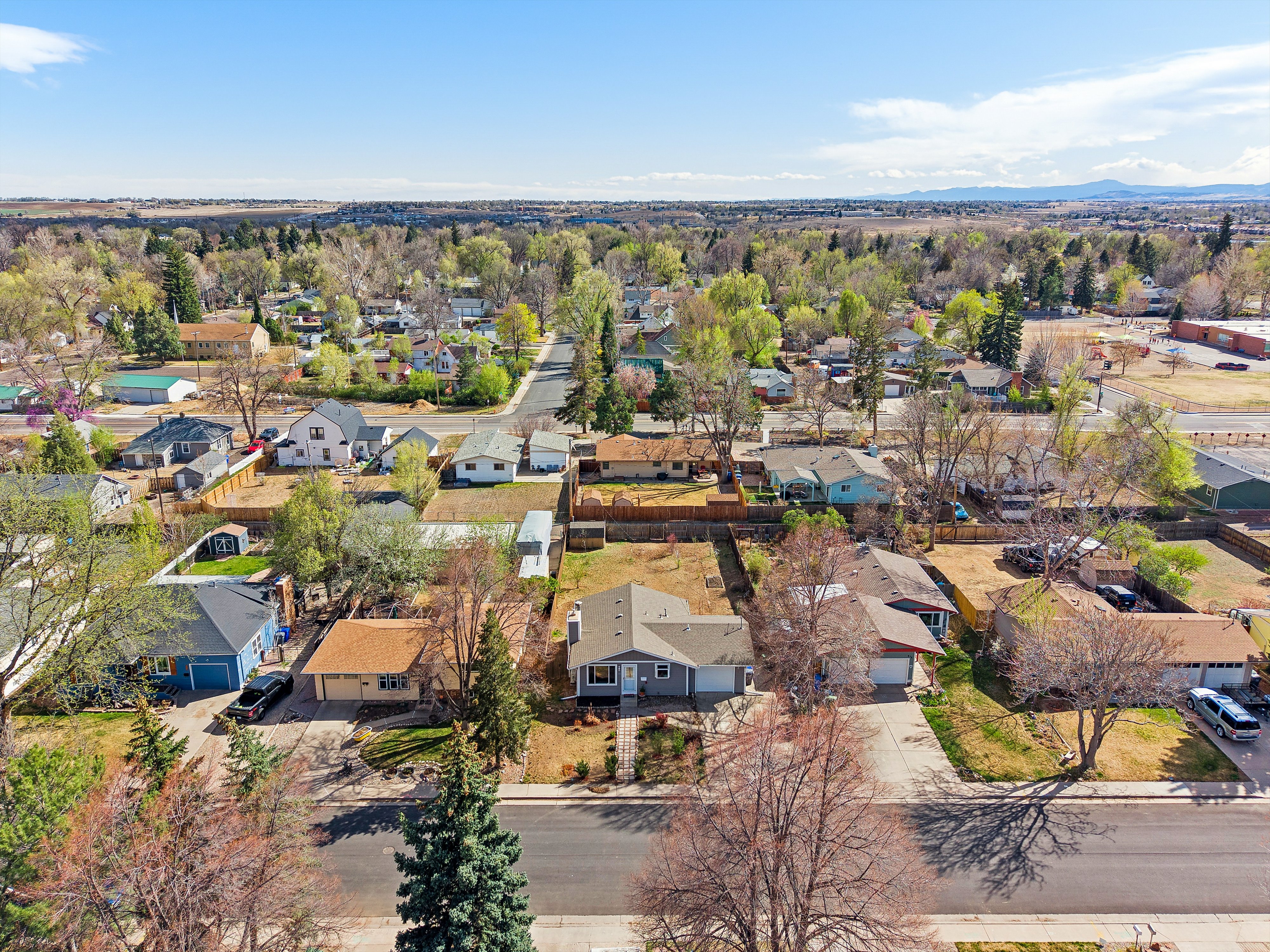  Darling Ranch in the Heart of Old Town Loveland - 物件實景