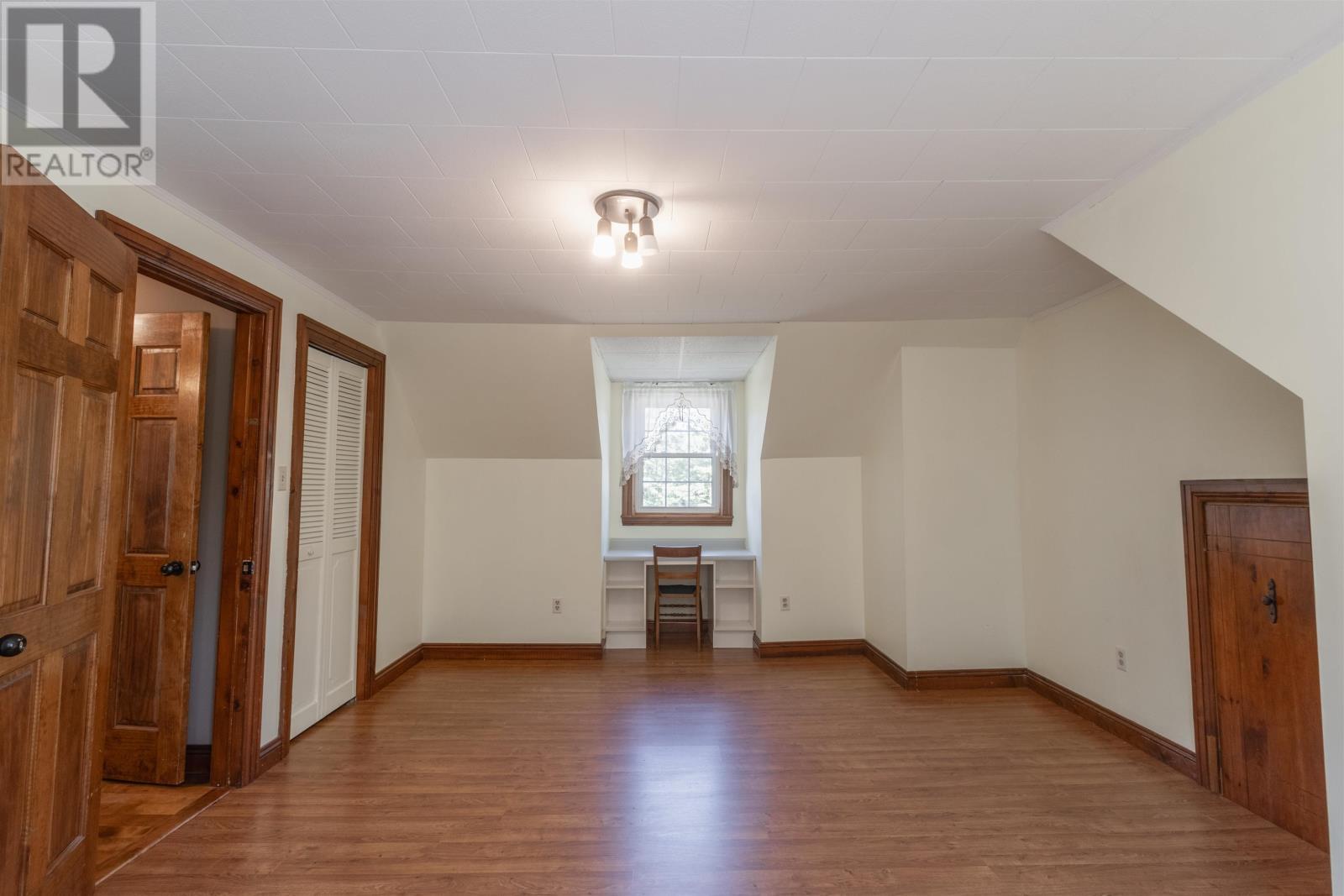 BROOKLYN, Prince Edward Island, C0A 1R0, CA, 6 Bedrooms Bedrooms, ,3 BathroomsBathrooms,Residential,For Sale,1951487