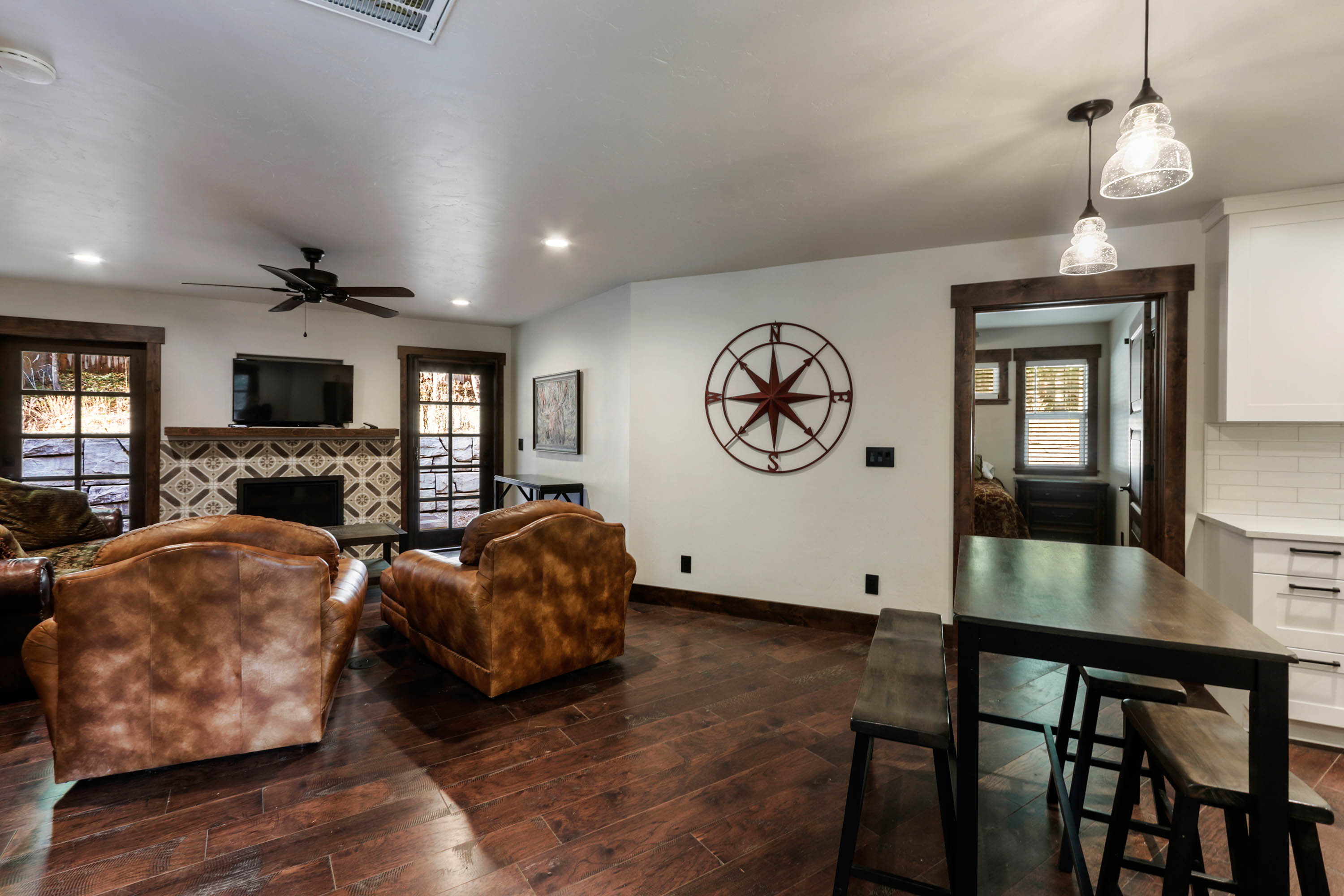 Sandpoint, Idaho, 83864, United States, 6 Bedrooms Bedrooms, ,8 BathroomsBathrooms,Residential,For Sale,1975419