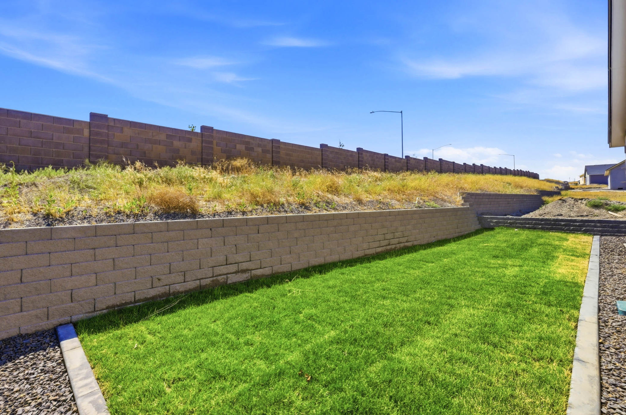  Reputable Builder, Fully Landscaped, Brand New - 物件實景