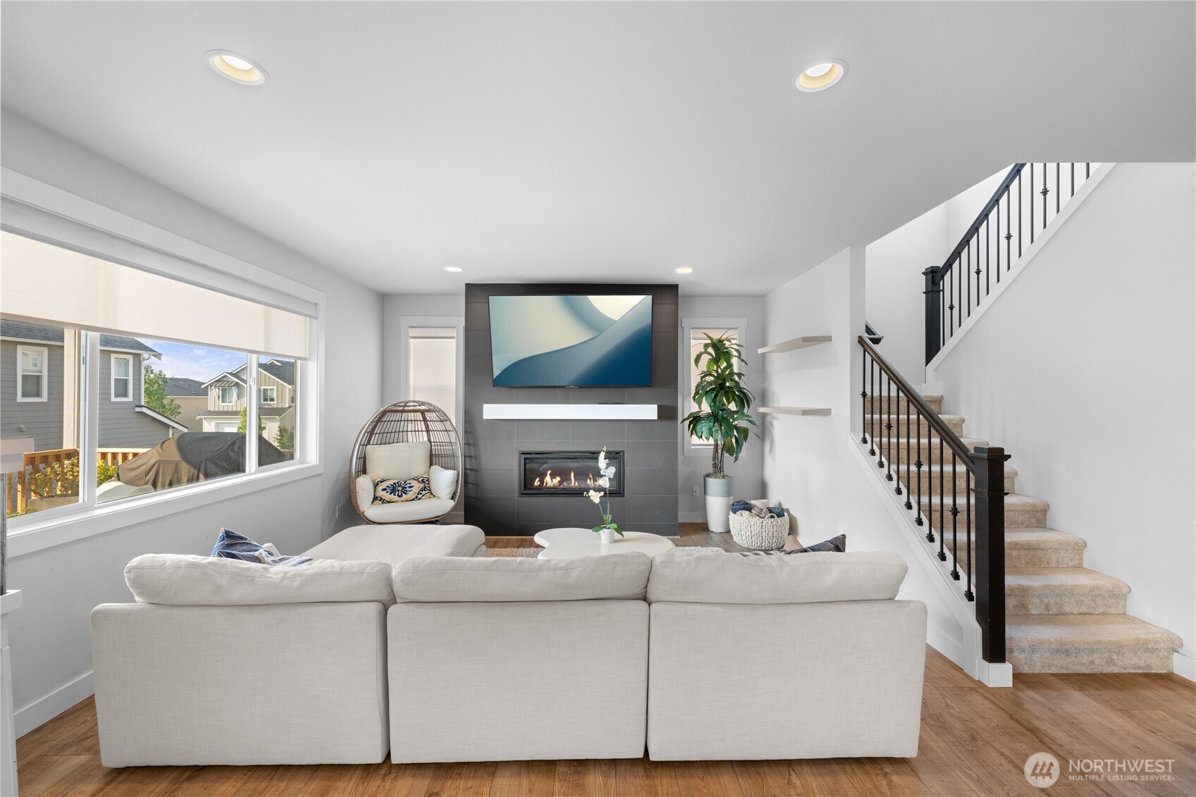 Edgewood, Washington, 98371, United States, 5 Bedrooms Bedrooms, ,4 BathroomsBathrooms,Residential,For Sale,1939200