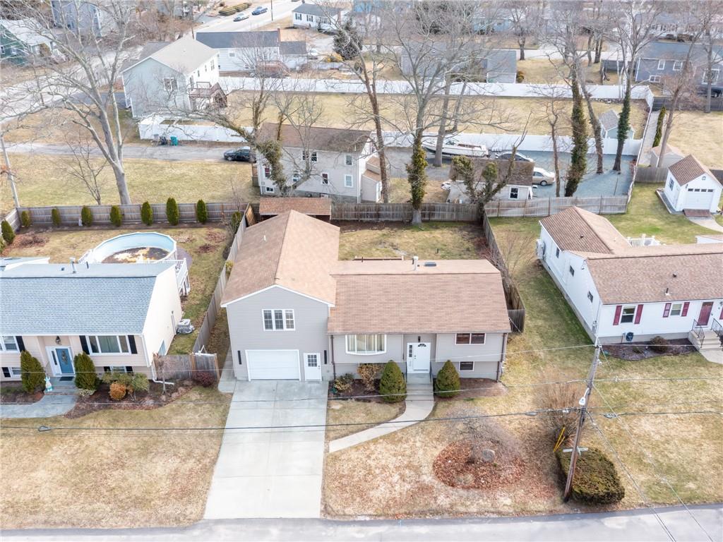 Warwick, Rhode Island, 02889, United States, 3 Bedrooms Bedrooms, ,3 BathroomsBathrooms,Residential,For Sale,2030234