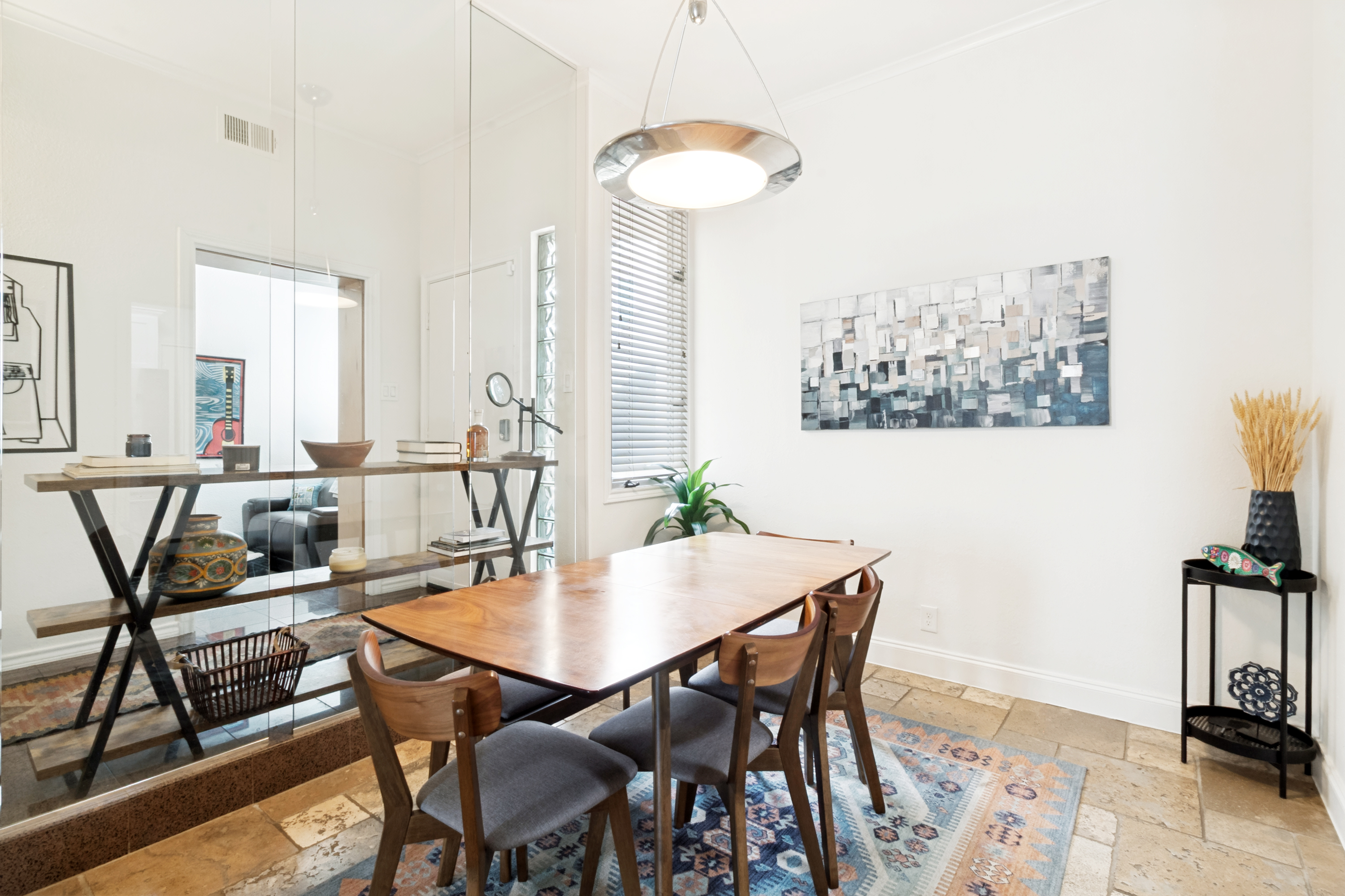  4040 Avondale Avenue #204 - 物件實景