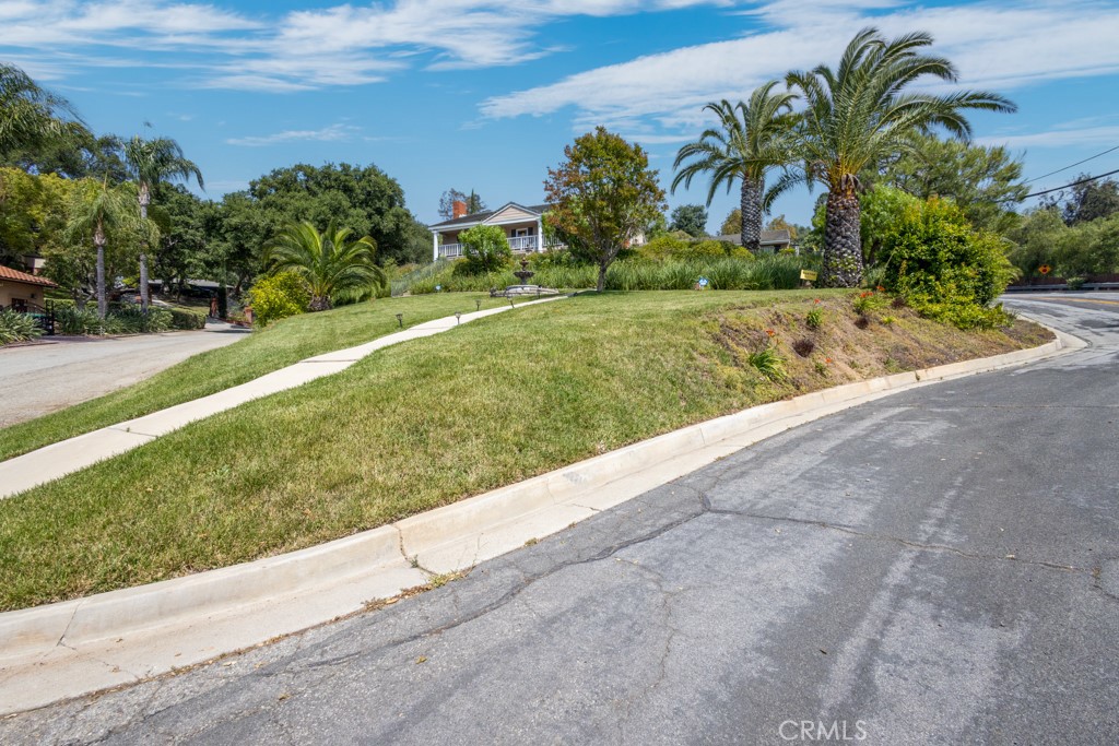 San Dimas, California, 91773, United States, 4 Bedrooms Bedrooms, ,3 BathroomsBathrooms,Residential,For Sale,1983533