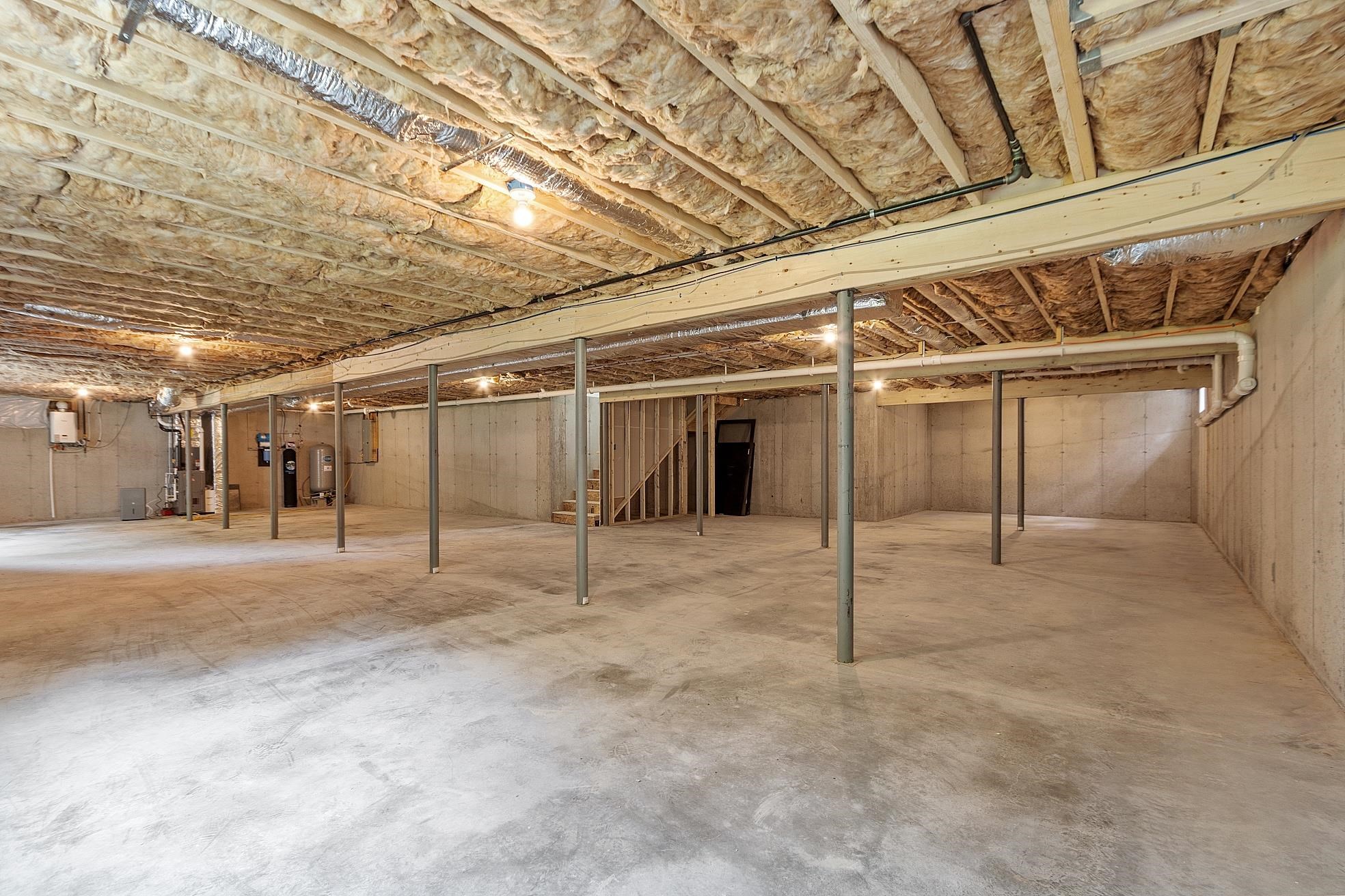 Peterborough, New Hampshire, 03458, United States, 3 Bedrooms Bedrooms, ,1 BathroomBathrooms,Residential,For Sale,1828111