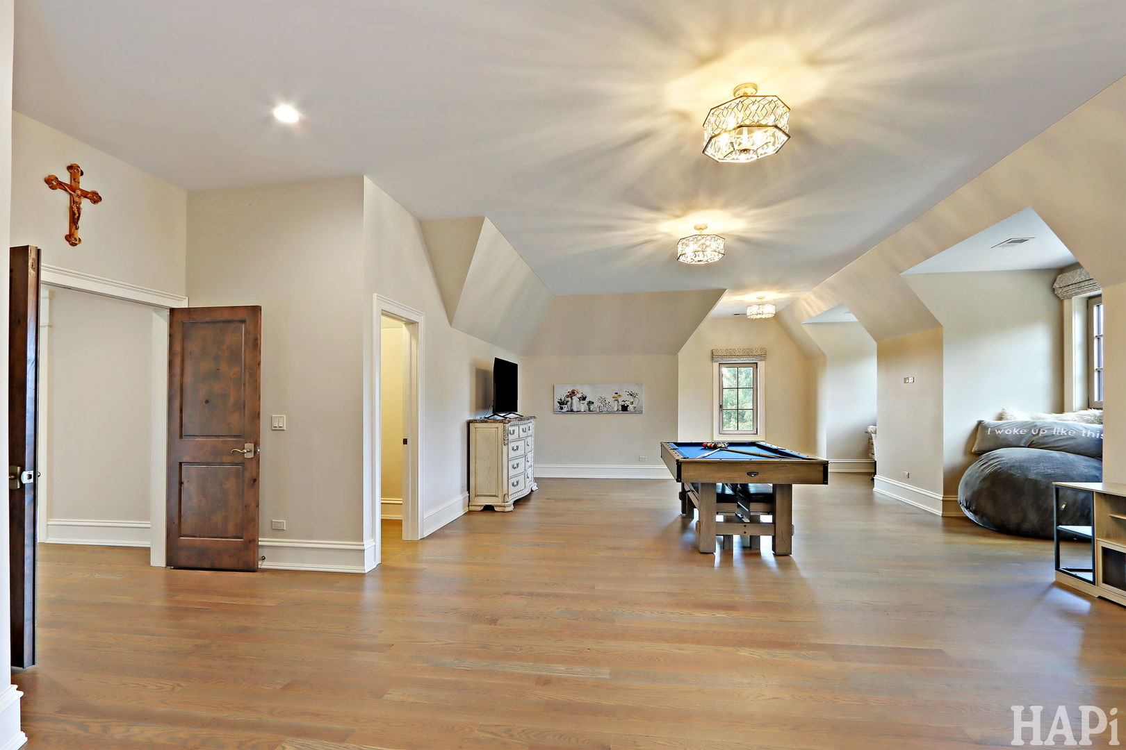 South Barrington, Illinois, 60010, United States, 5 Bedrooms Bedrooms, ,6 BathroomsBathrooms,Residential,For Sale,1947968