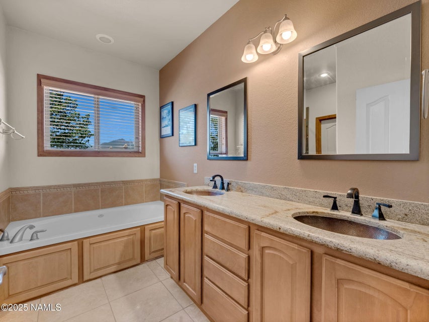 Flagstaff, Arizona, 86004, United States, 3 Bedrooms Bedrooms, ,2 BathroomsBathrooms,Residential,For Sale,1981863