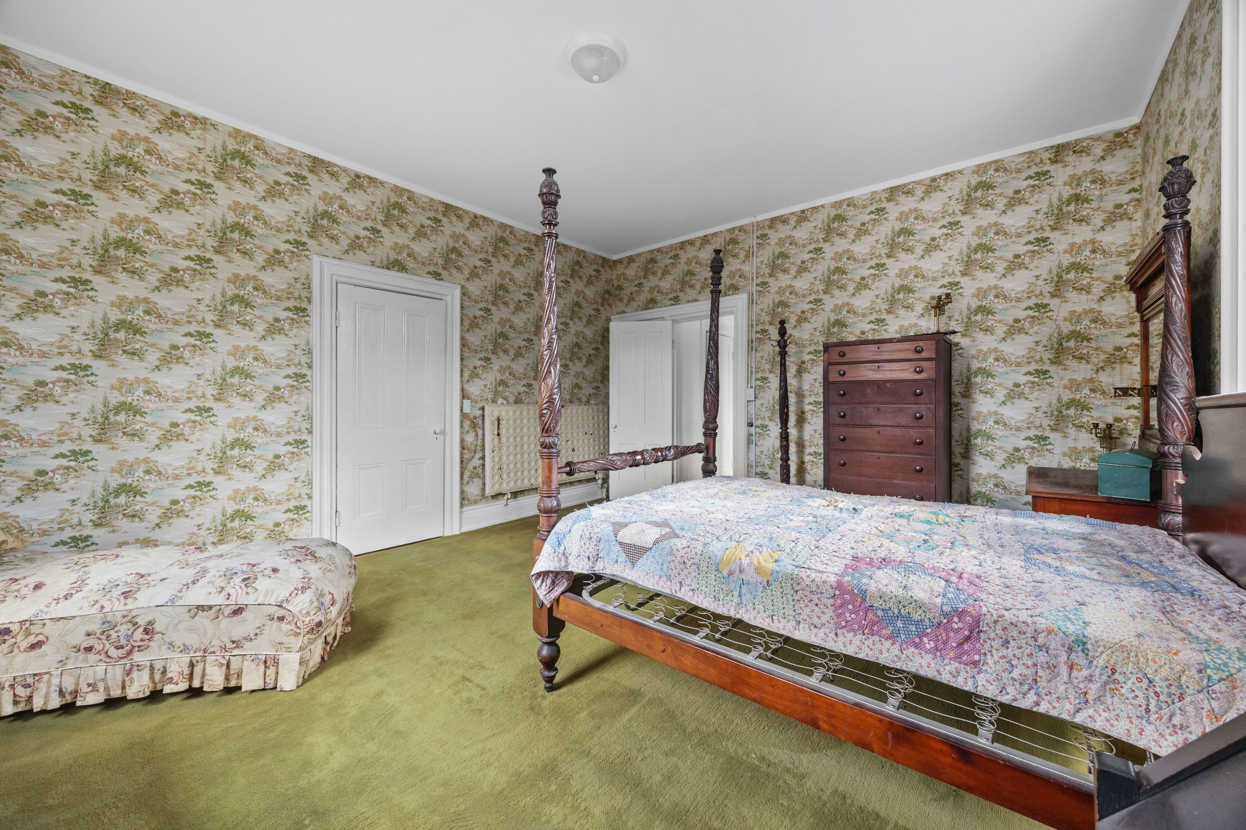 Geneva, New York, 14456, United States, 7 Bedrooms Bedrooms, ,4 BathroomsBathrooms,Residential,For Sale,1982017