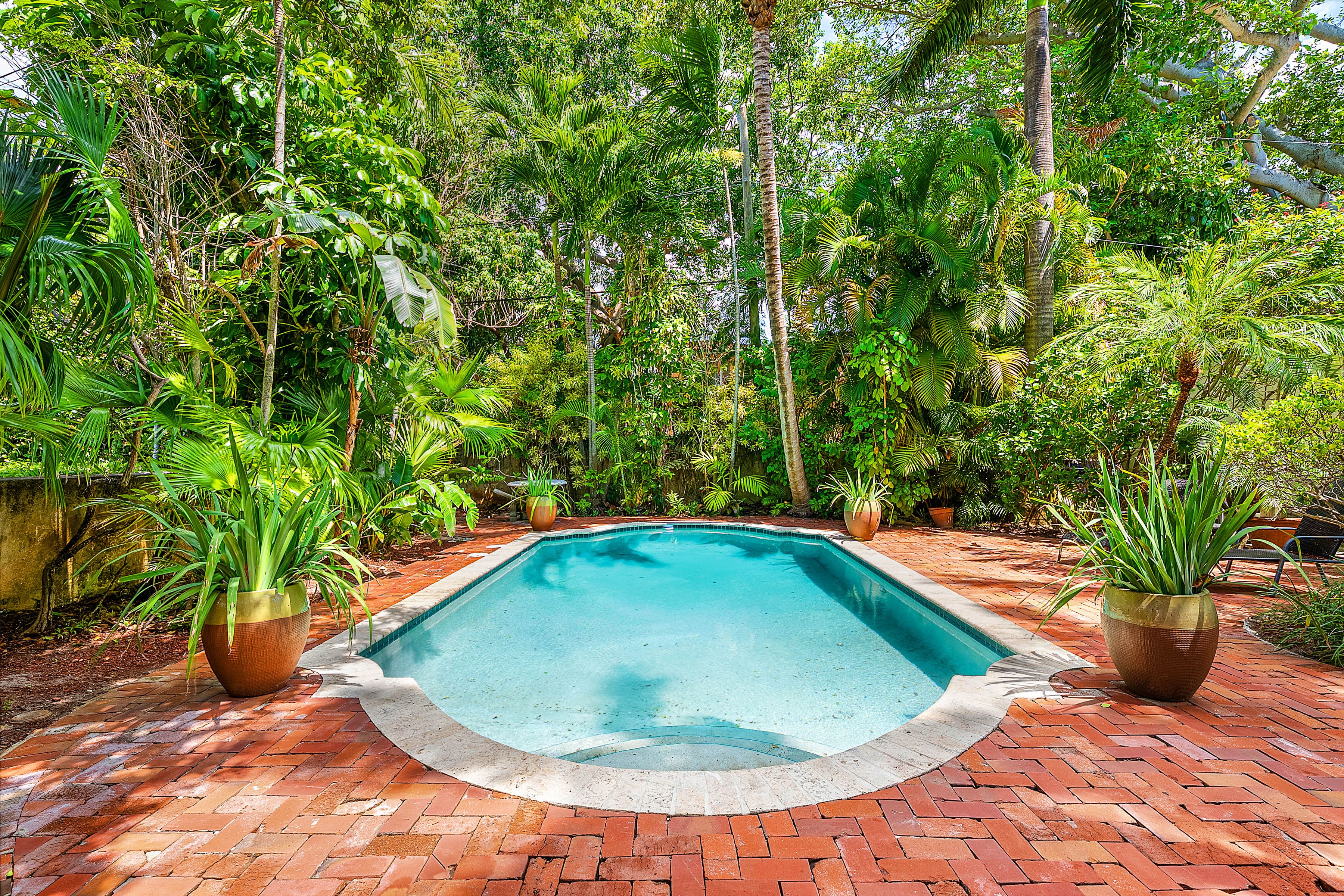  255 Cordova Road - 物件實景