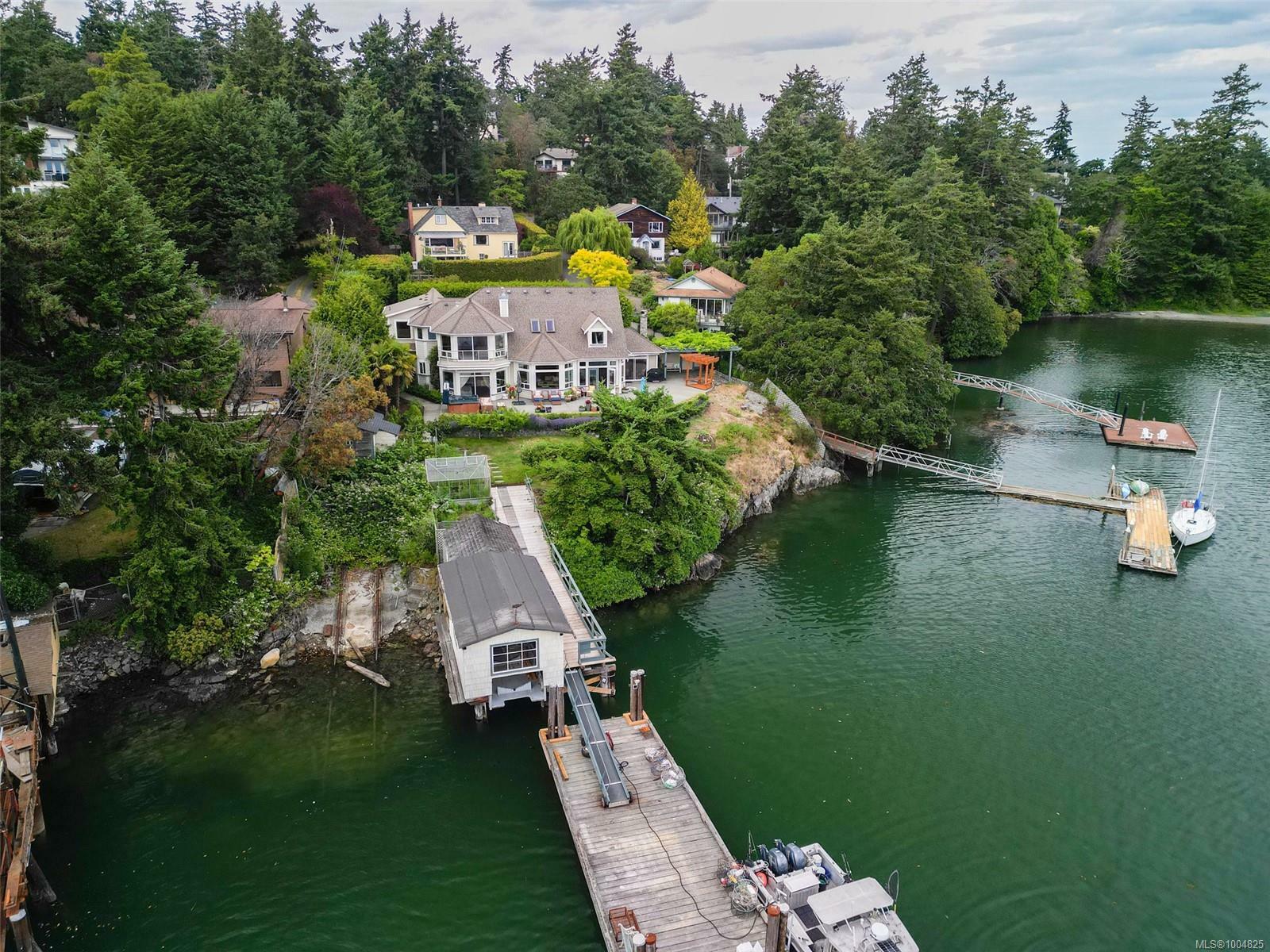 VIEW ROYAL, British Columbia, V9B 1A6, CA, 3 Bedrooms Bedrooms, ,Residential,For Sale,1883645