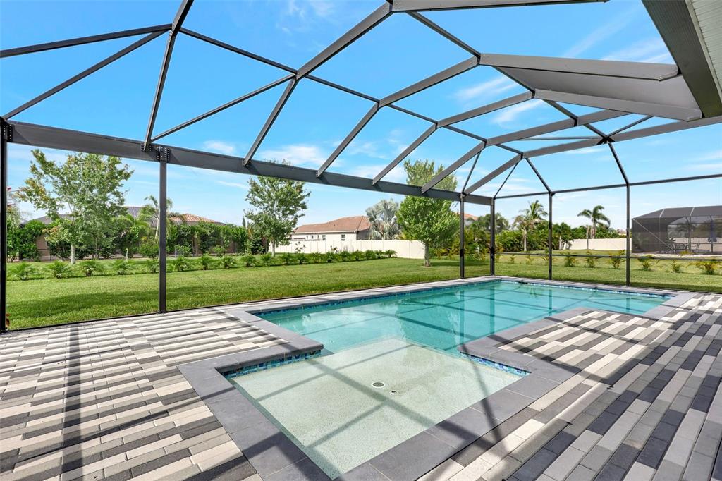 Bradenton, Florida, 34212, United States, 5 Bedrooms Bedrooms, ,5 BathroomsBathrooms,Residential,For Sale,1917227