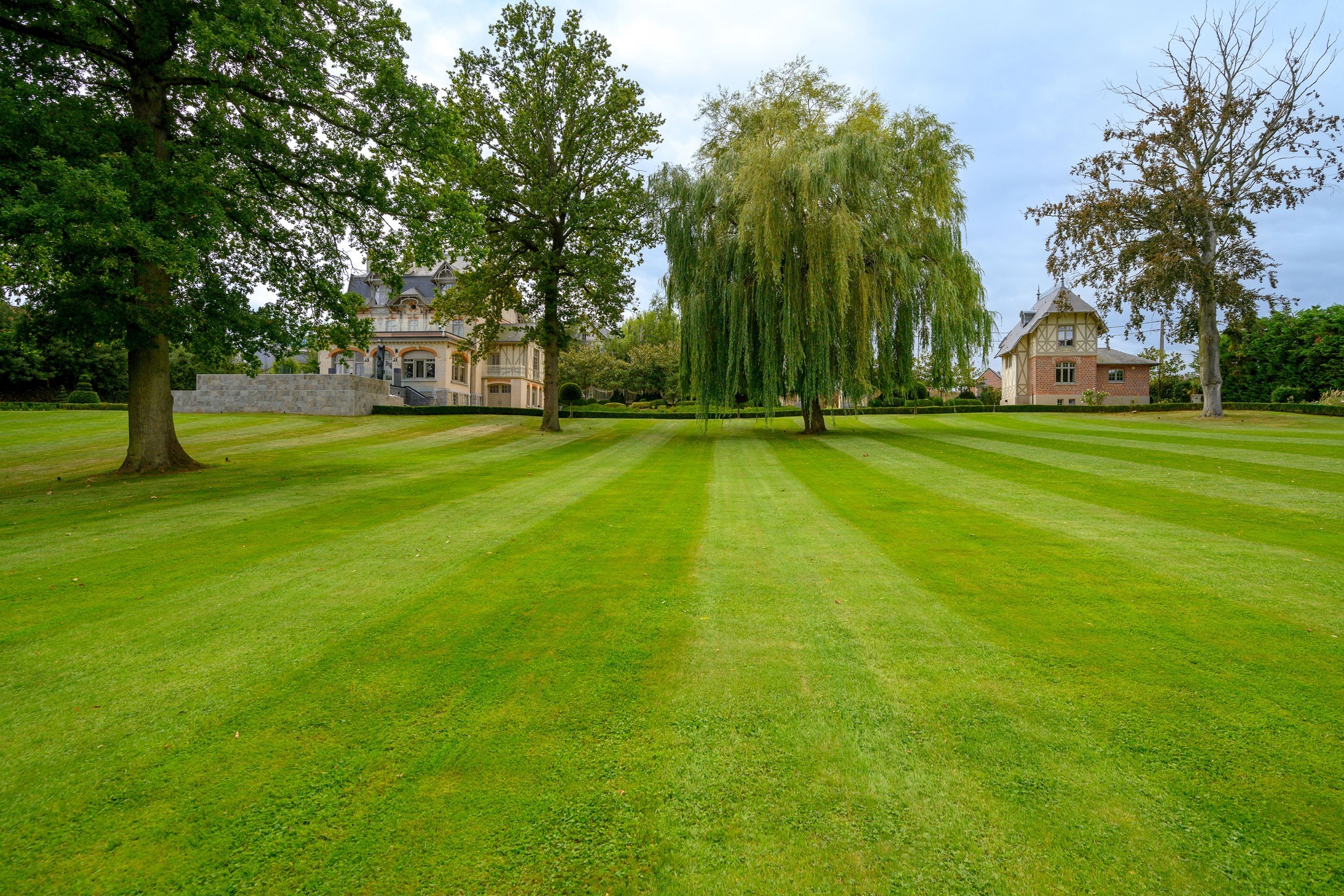  Mons-en-Pévèle , charming Castle built in 1890 in a parc of 1ha6  , full renova… - 物件實景