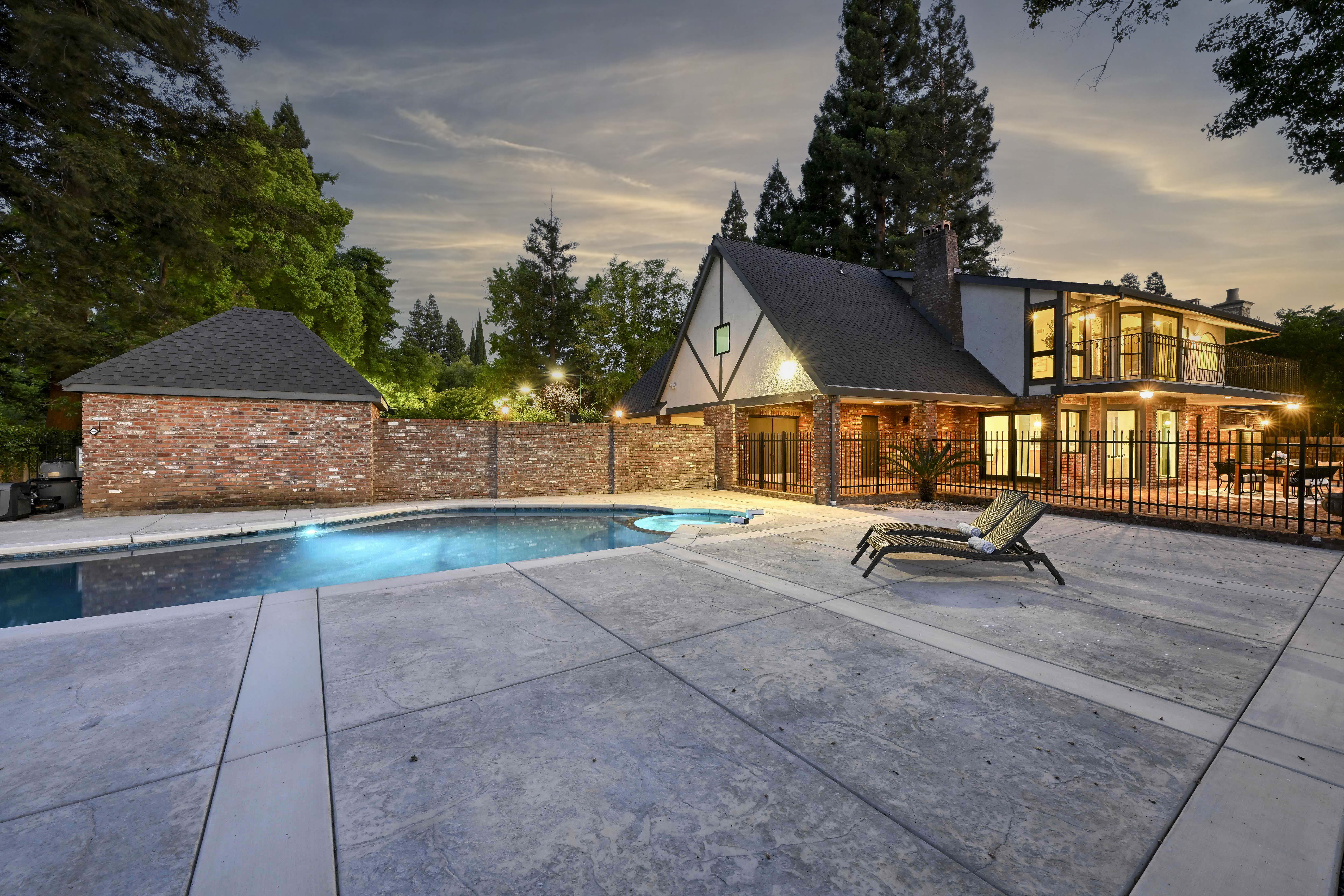  9815 Mira Del Rio Drive, Sacramento, CA 95827 - 物件實景